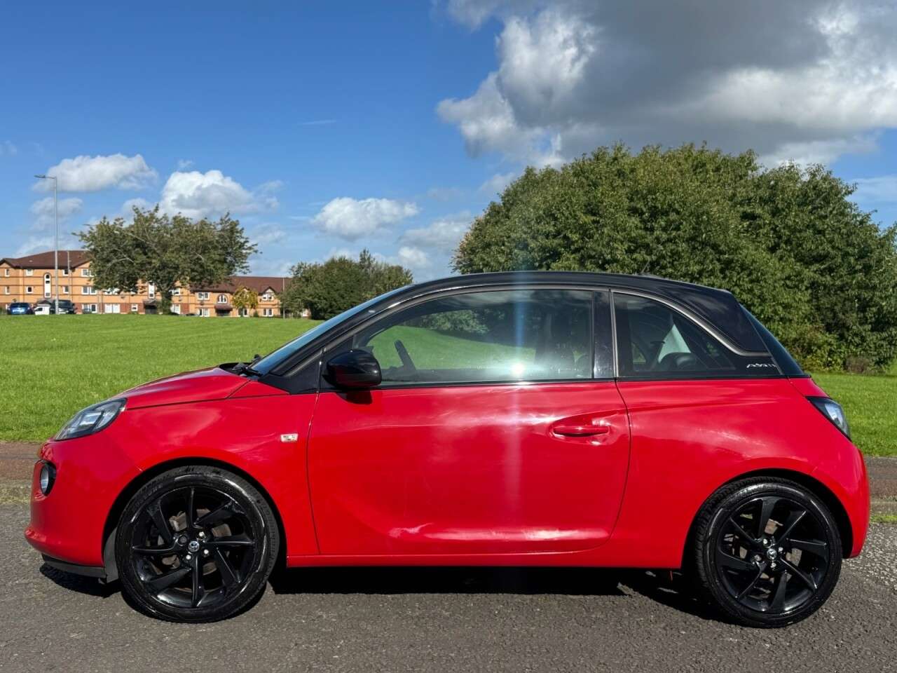 A 2019 VAUXHALL ADAM 1.2i Griffin Hatchback 3dr Petrol Manual Euro 6 (70 ps) Part Exchange Welco A 2019 VAUXHALL ADAM 1.2i Griffin Hatchback 3dr Petrol Manual Euro 6 (70 ps) Part Exchange Welco