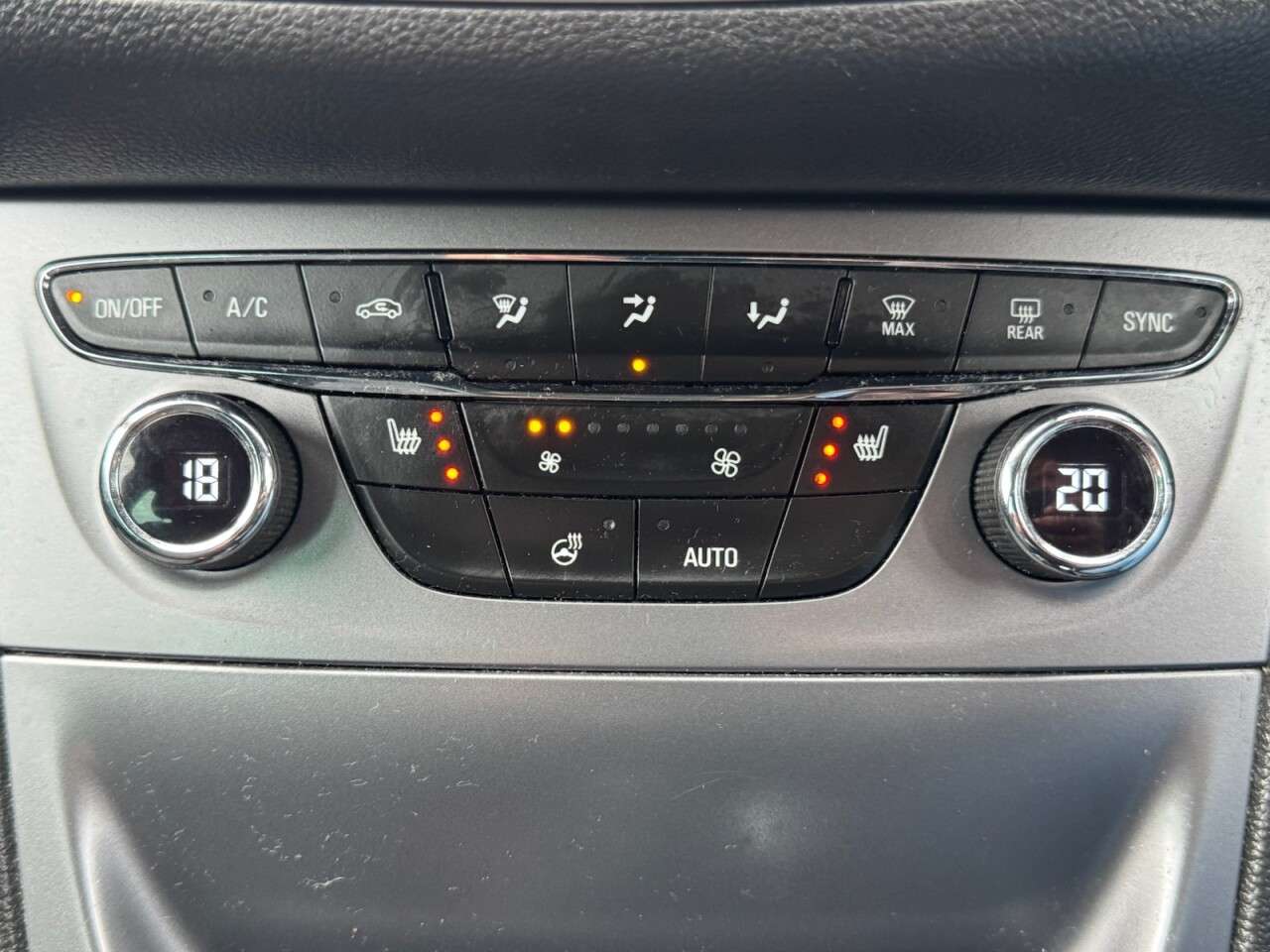 2018 VAUXHALL ASTRA 2018 VAUXHALL ASTRA