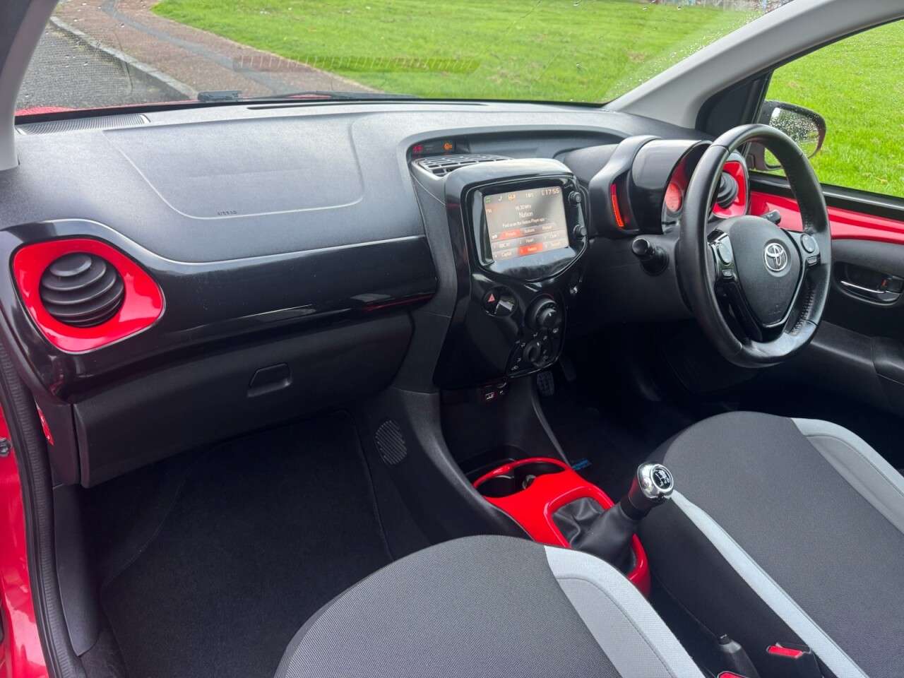 2016 TOYOTA AYGO 2016 TOYOTA AYGO