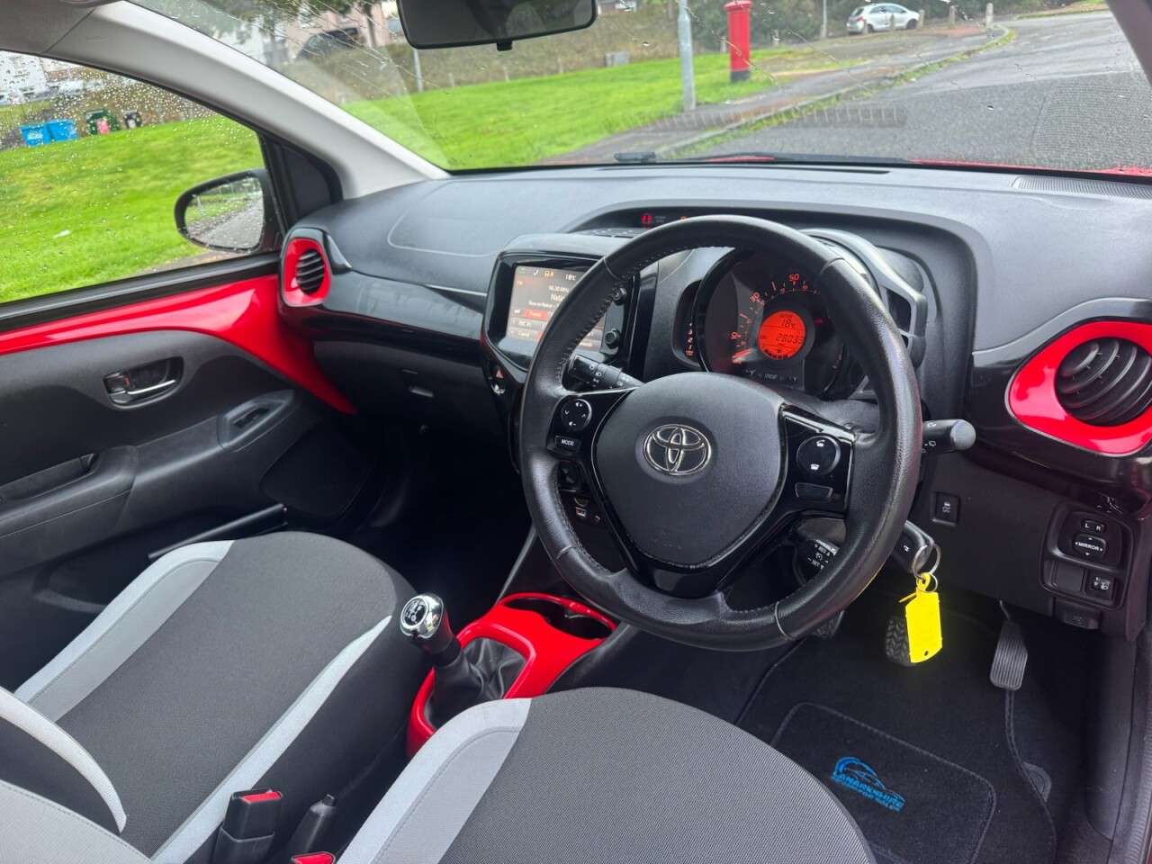 2016 TOYOTA AYGO 2016 TOYOTA AYGO