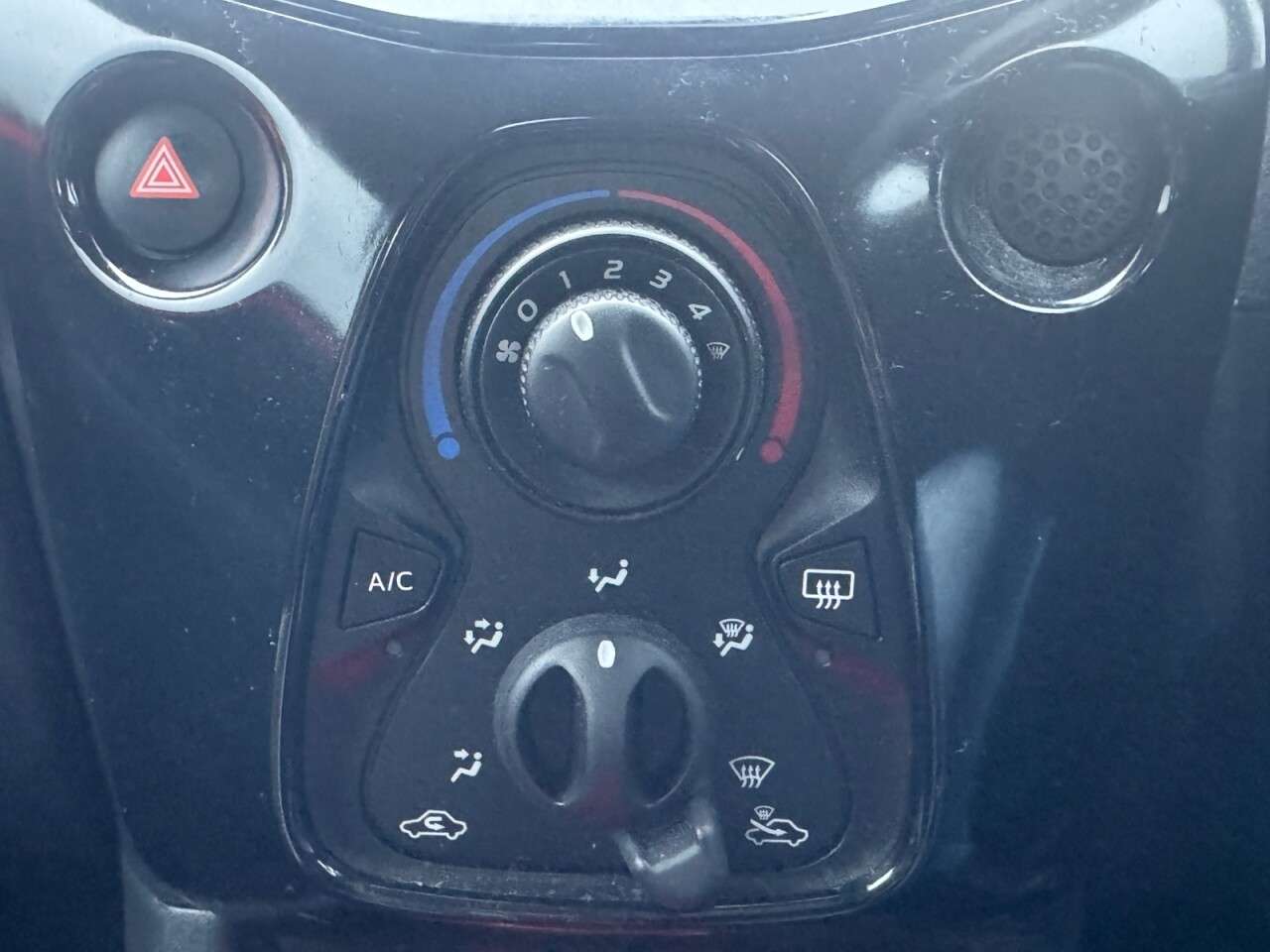2016 TOYOTA AYGO 2016 TOYOTA AYGO