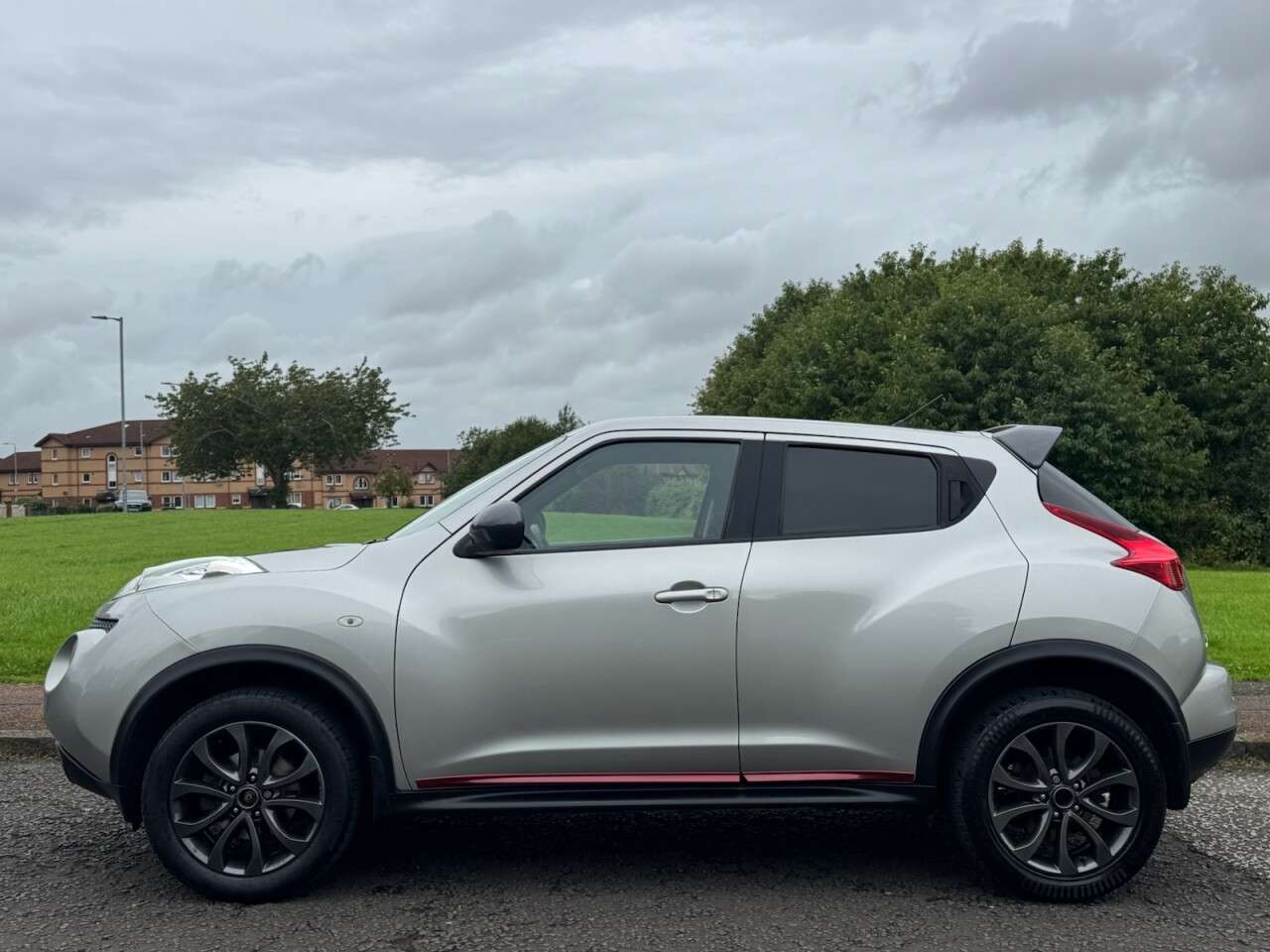 A 2013 NISSAN JUKE 1.6 Acenta Premium SUV 5dr Petrol Manual Euro 5 (s/s) (117 ps) Part Exchang A 2013 NISSAN JUKE 1.6 Acenta Premium SUV 5dr Petrol Manual Euro 5 (s/s) (117 ps) Part Exchang