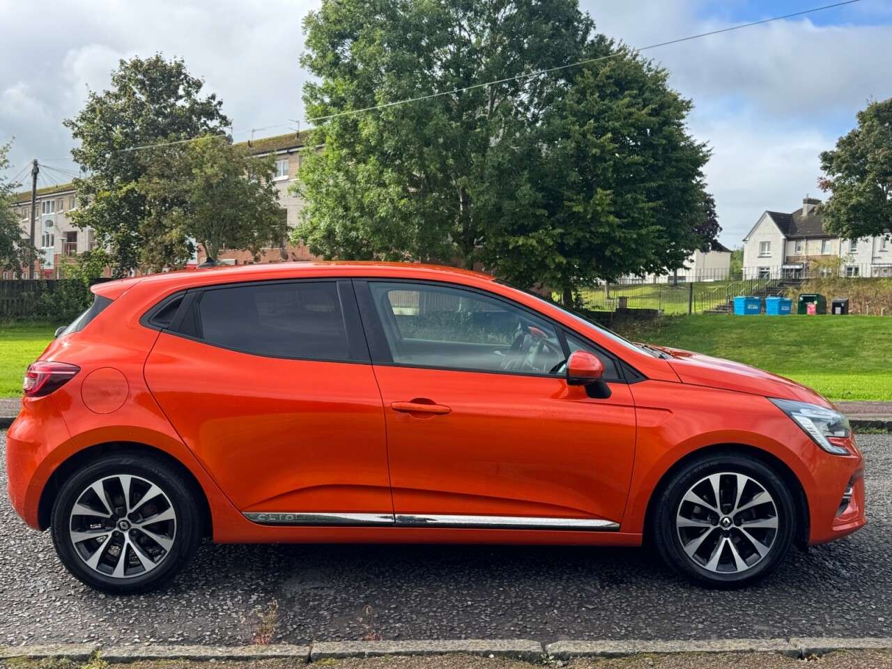 2019 RENAULT CLIO 2019 RENAULT CLIO