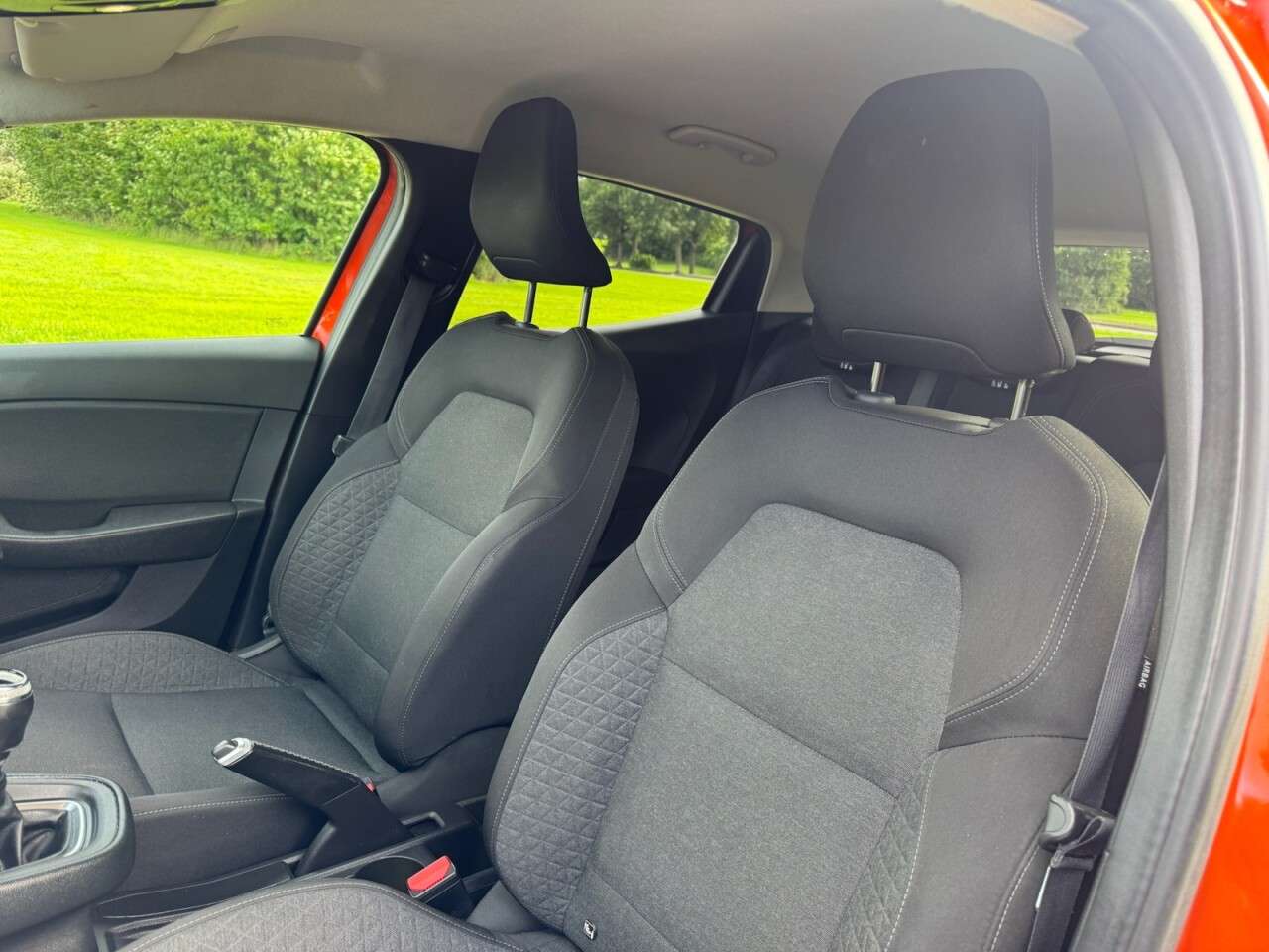 2019 RENAULT CLIO 2019 RENAULT CLIO