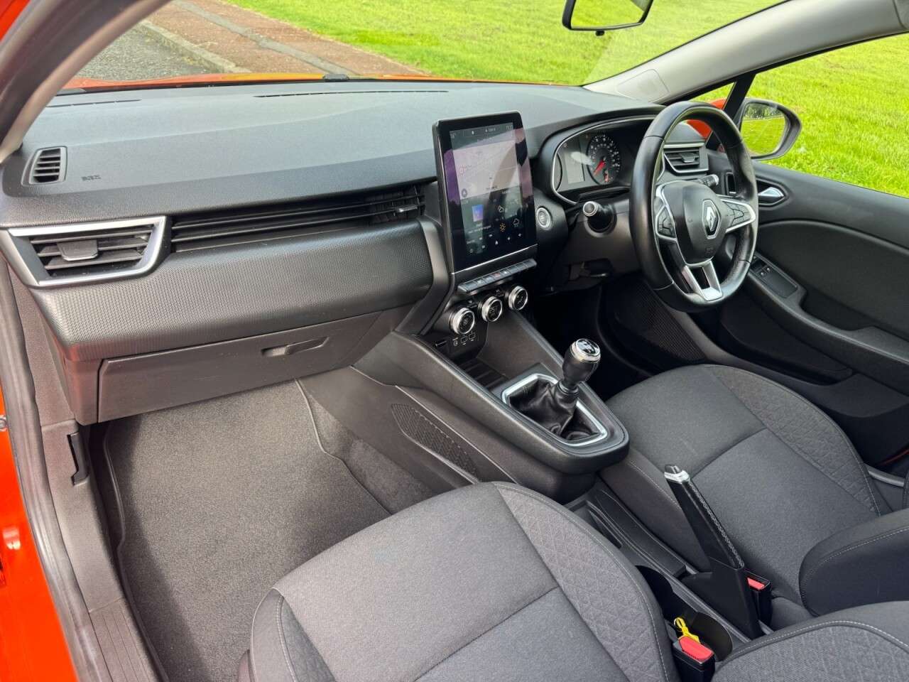 2019 RENAULT CLIO 2019 RENAULT CLIO