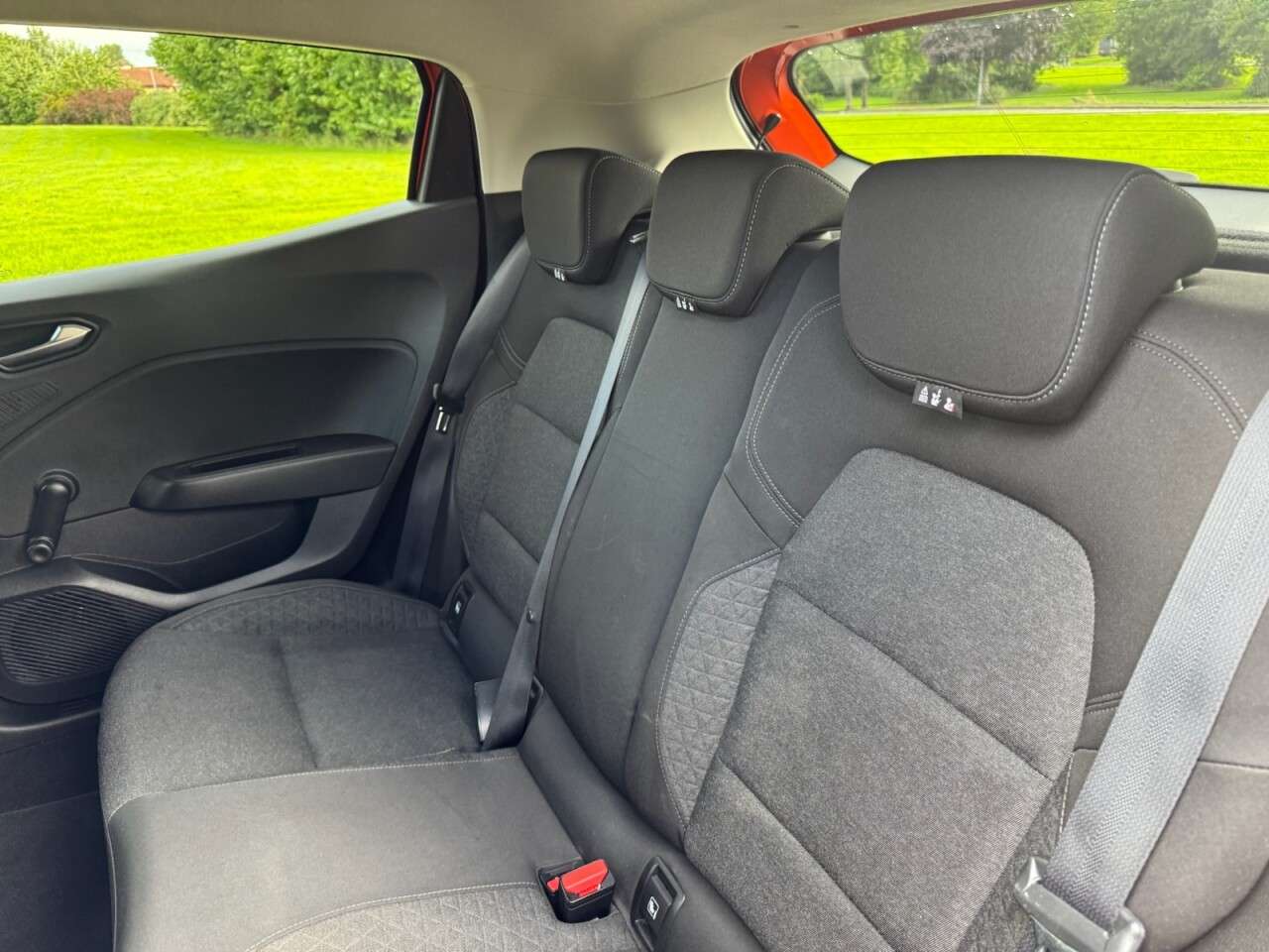 2019 RENAULT CLIO 2019 RENAULT CLIO