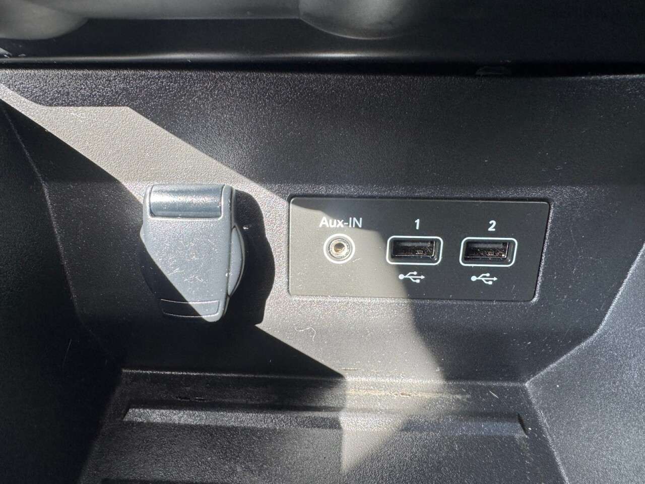 2019 RENAULT CLIO 2019 RENAULT CLIO