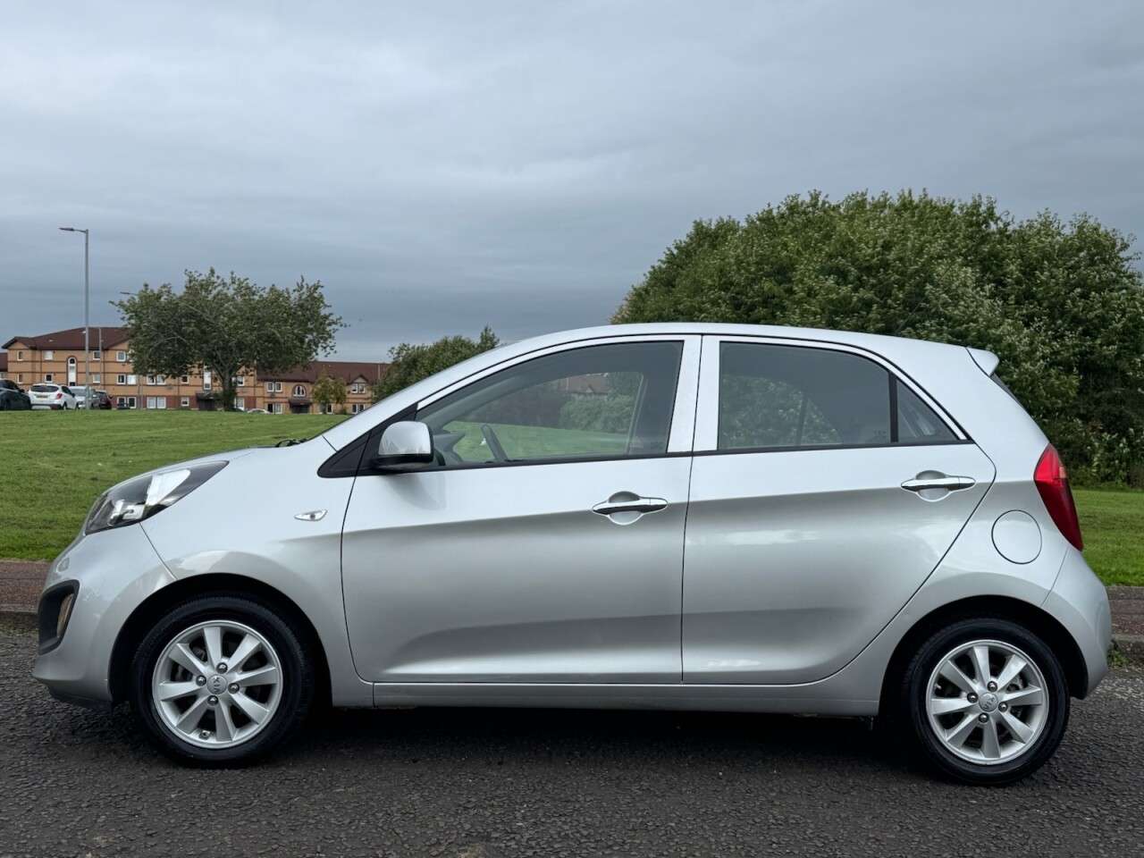 A 2014 KIA PICANTO 1.0 VR7 Hatchback 5dr Petrol Manual Euro 5 (68 bhp) Part Exchange Welcome A 2014 KIA PICANTO 1.0 VR7 Hatchback 5dr Petrol Manual Euro 5 (68 bhp) Part Exchange Welcome