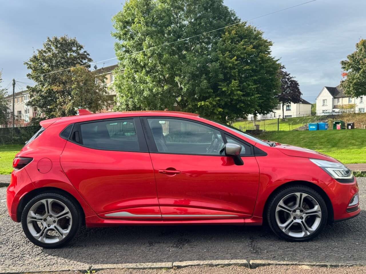 2018 RENAULT CLIO 2018 RENAULT CLIO