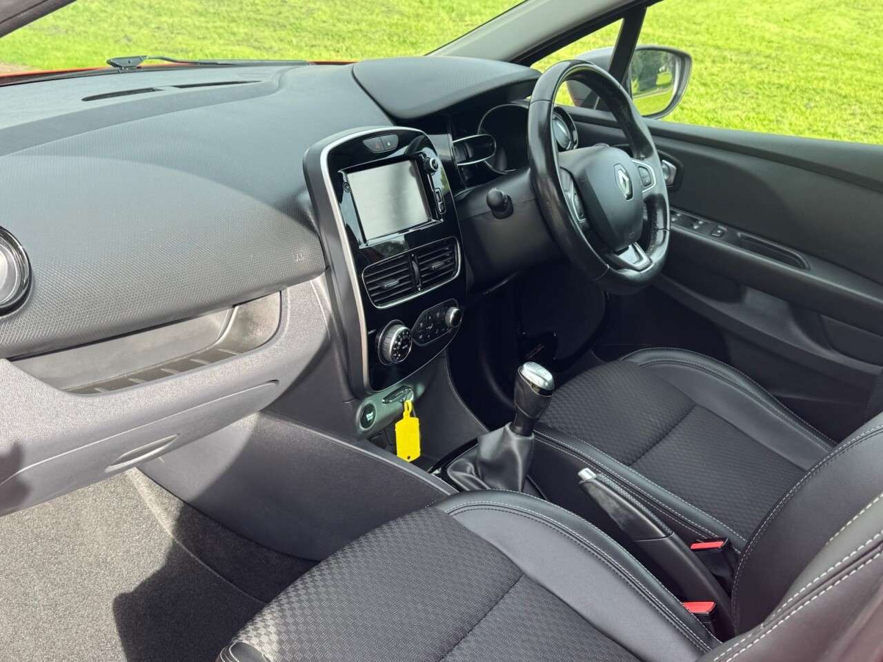 2018 RENAULT CLIO 2018 RENAULT CLIO