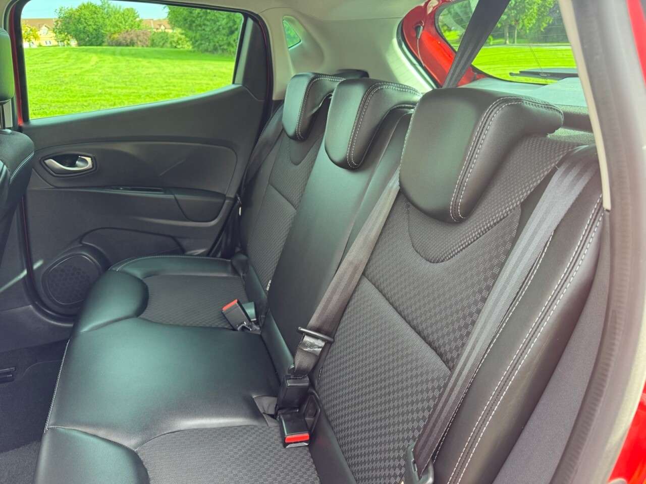 2018 RENAULT CLIO 2018 RENAULT CLIO