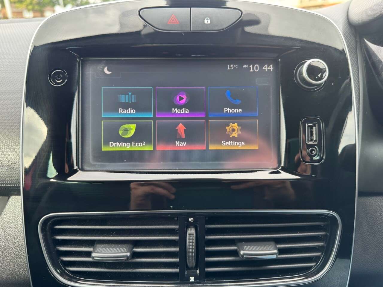 2018 RENAULT CLIO 2018 RENAULT CLIO