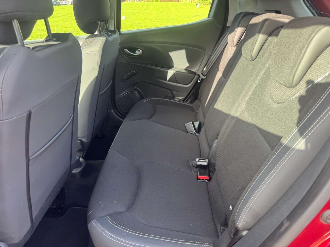 2017 RENAULT CLIO 2017 RENAULT CLIO