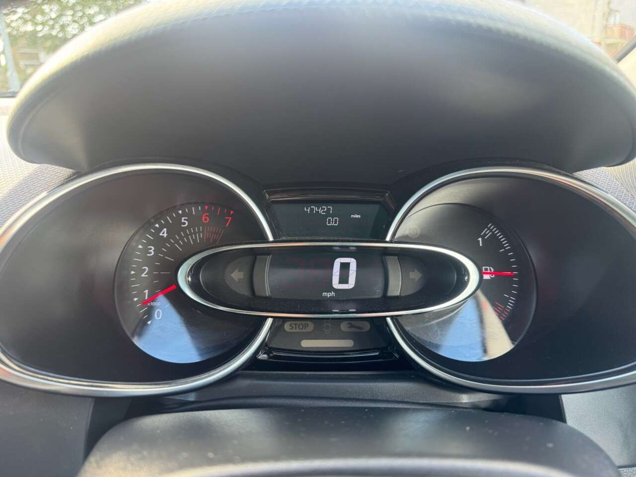 2017 RENAULT CLIO 2017 RENAULT CLIO