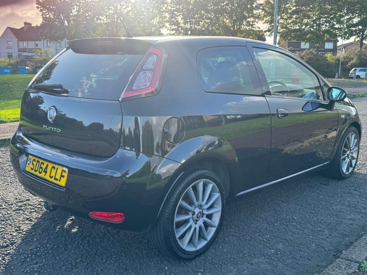 2014 FIAT PUNTO 2014 FIAT PUNTO