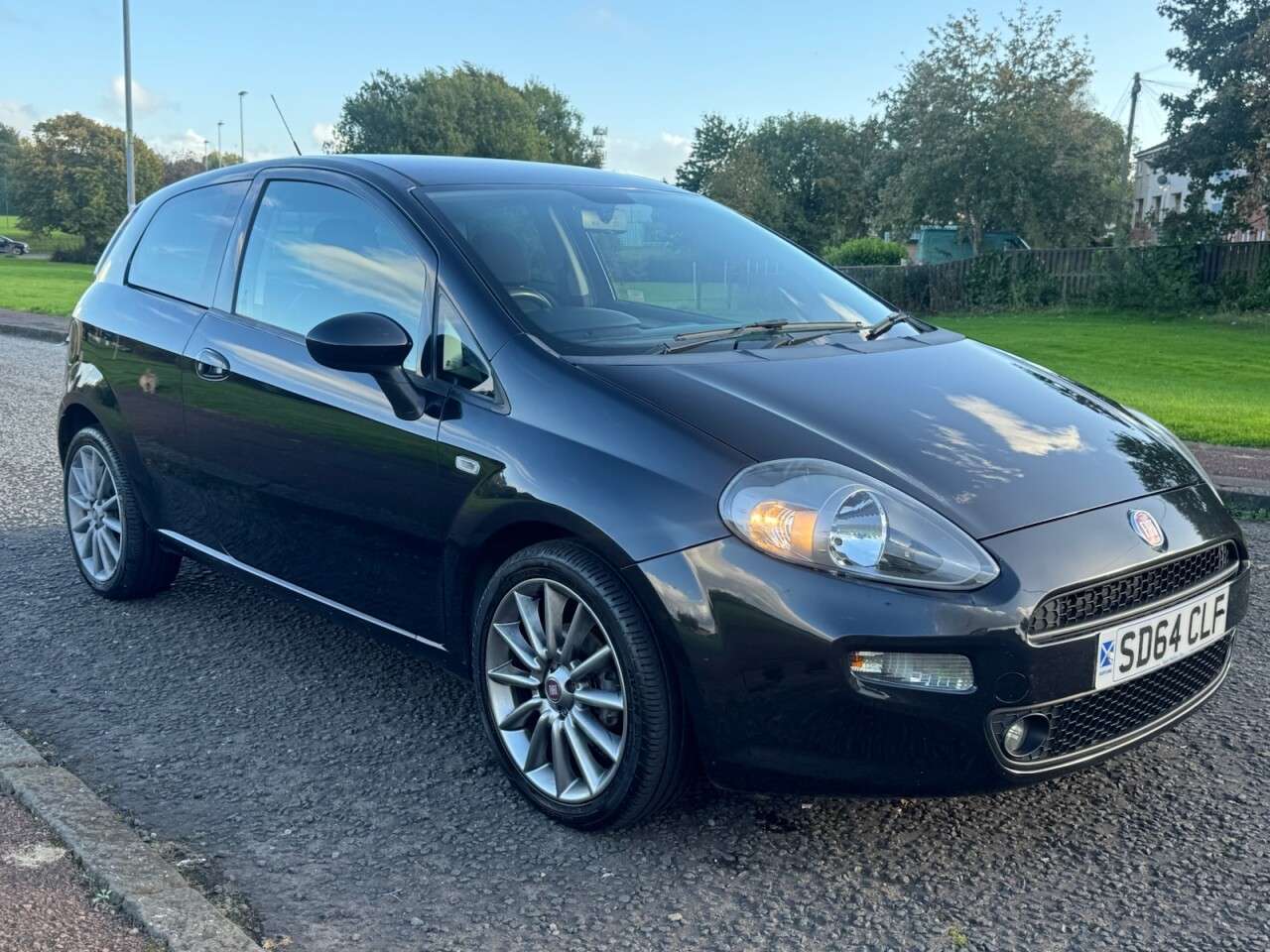 2014 FIAT PUNTO 2014 FIAT PUNTO