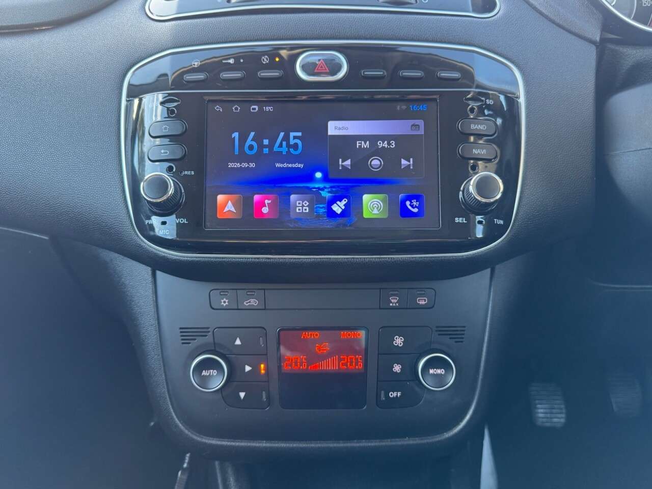 2014 FIAT PUNTO 2014 FIAT PUNTO