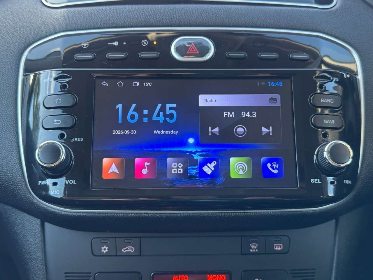 2014 FIAT PUNTO 2014 FIAT PUNTO