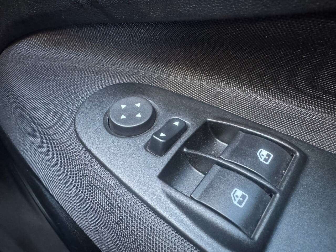 2014 FIAT PUNTO 2014 FIAT PUNTO