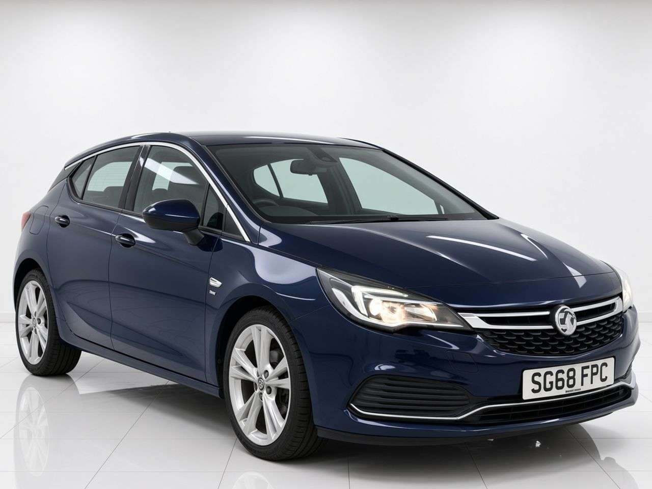 A 2018 VAUXHALL ASTRA 1.4i Turbo SRi VX Line Nav Hatchback 5dr Petrol Manual Euro 6 (150 ps) Part A 2018 VAUXHALL ASTRA 1.4i Turbo SRi VX Line Nav Hatchback 5dr Petrol Manual Euro 6 (150 ps) Part