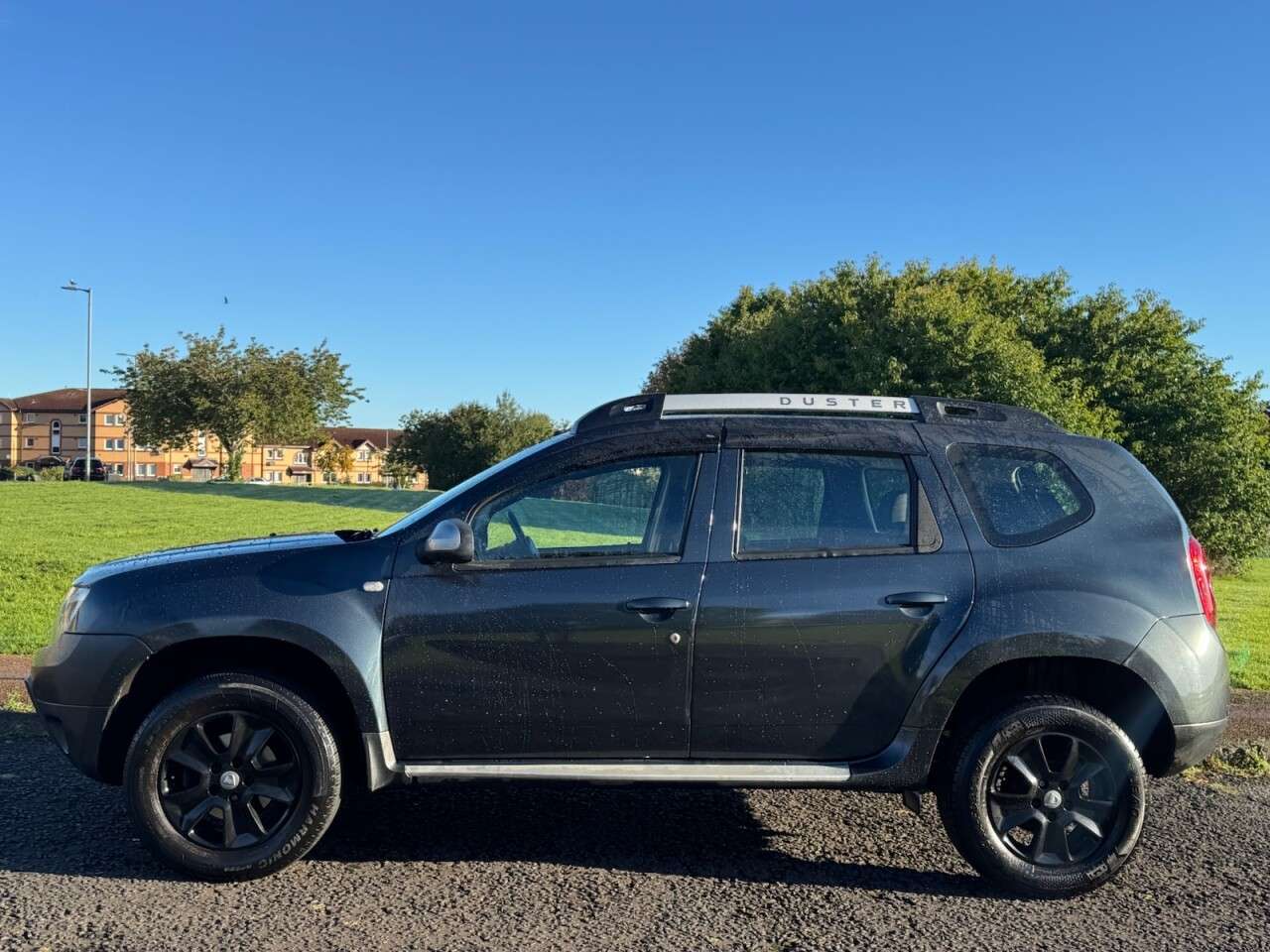 A 2015 DACIA DUSTER 1.5 dCi Laureate SUV 5dr Diesel Manual Euro 6 (s/s) (110 ps) Part Ex Welcom A 2015 DACIA DUSTER 1.5 dCi Laureate SUV 5dr Diesel Manual Euro 6 (s/s) (110 ps) Part Ex Welcom