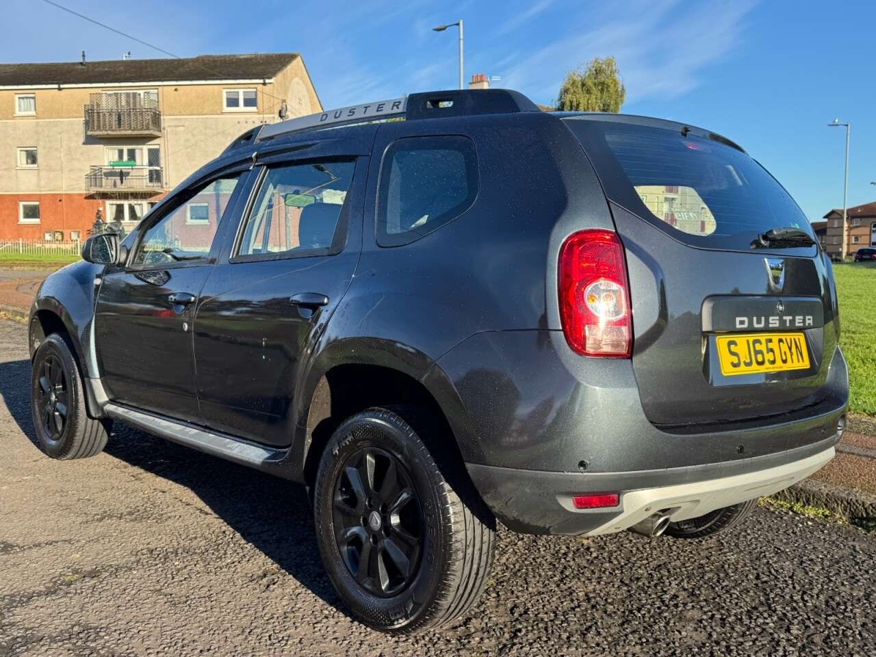 A 2015 DACIA DUSTER 1.5 dCi Laureate SUV 5dr Diesel Manual Euro 6 (s/s) (110 ps) Part Ex Welcom A 2015 DACIA DUSTER 1.5 dCi Laureate SUV 5dr Diesel Manual Euro 6 (s/s) (110 ps) Part Ex Welcom