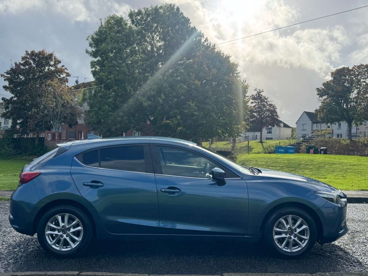 2017 MAZDA MAZDA3 2017 MAZDA MAZDA3