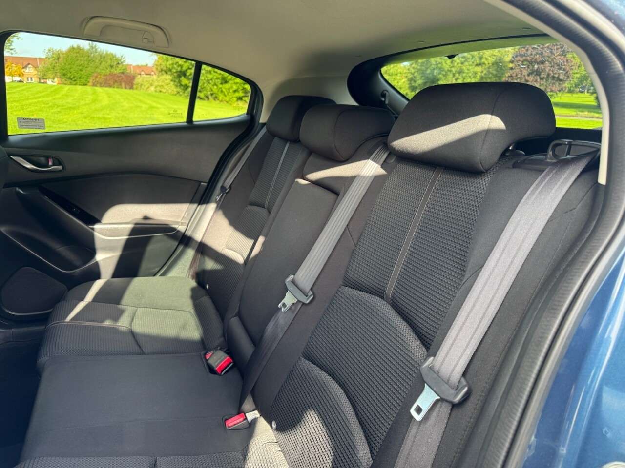 2017 MAZDA MAZDA3 2017 MAZDA MAZDA3