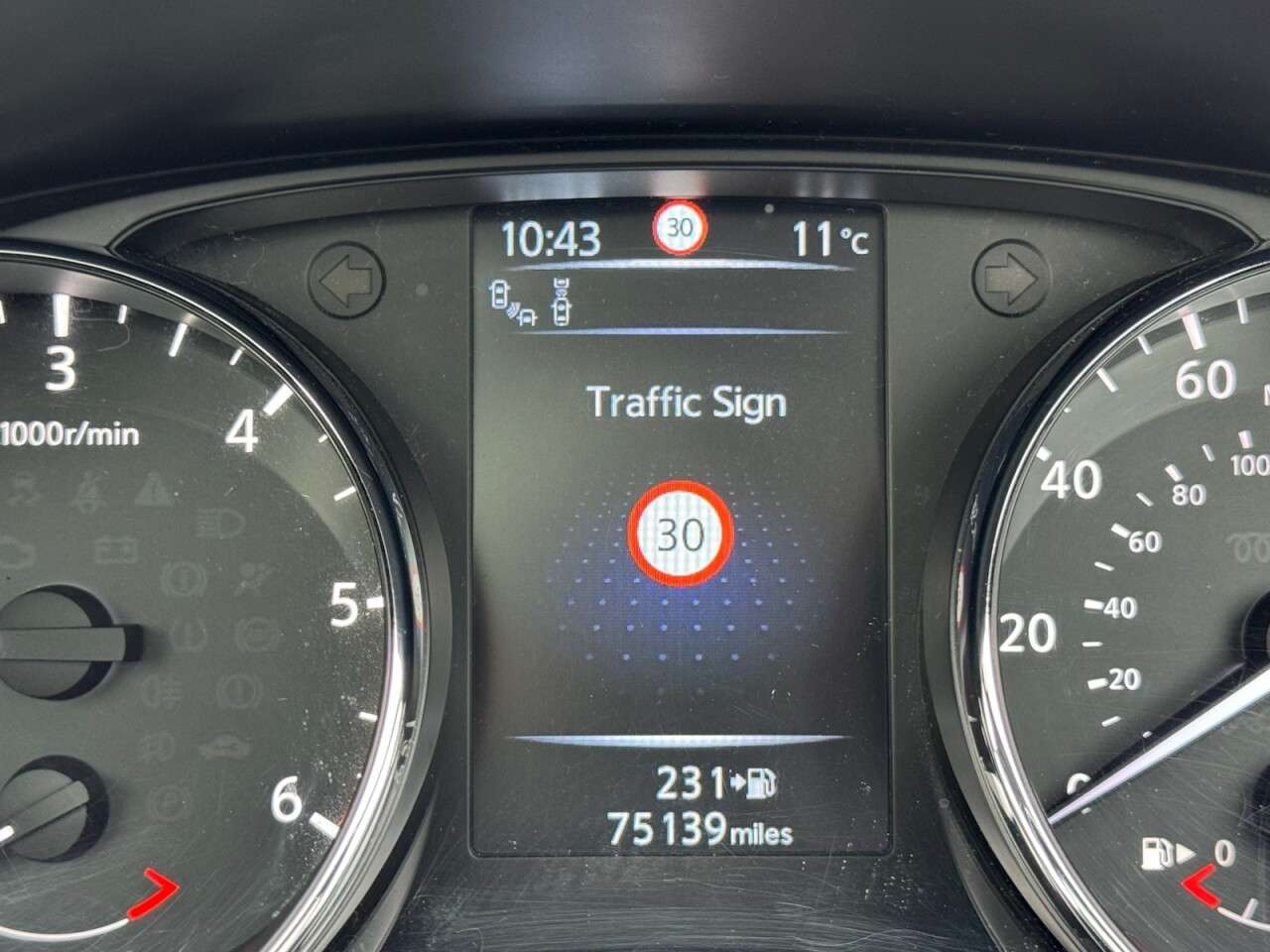 2015 NISSAN QASHQAI 2015 NISSAN QASHQAI