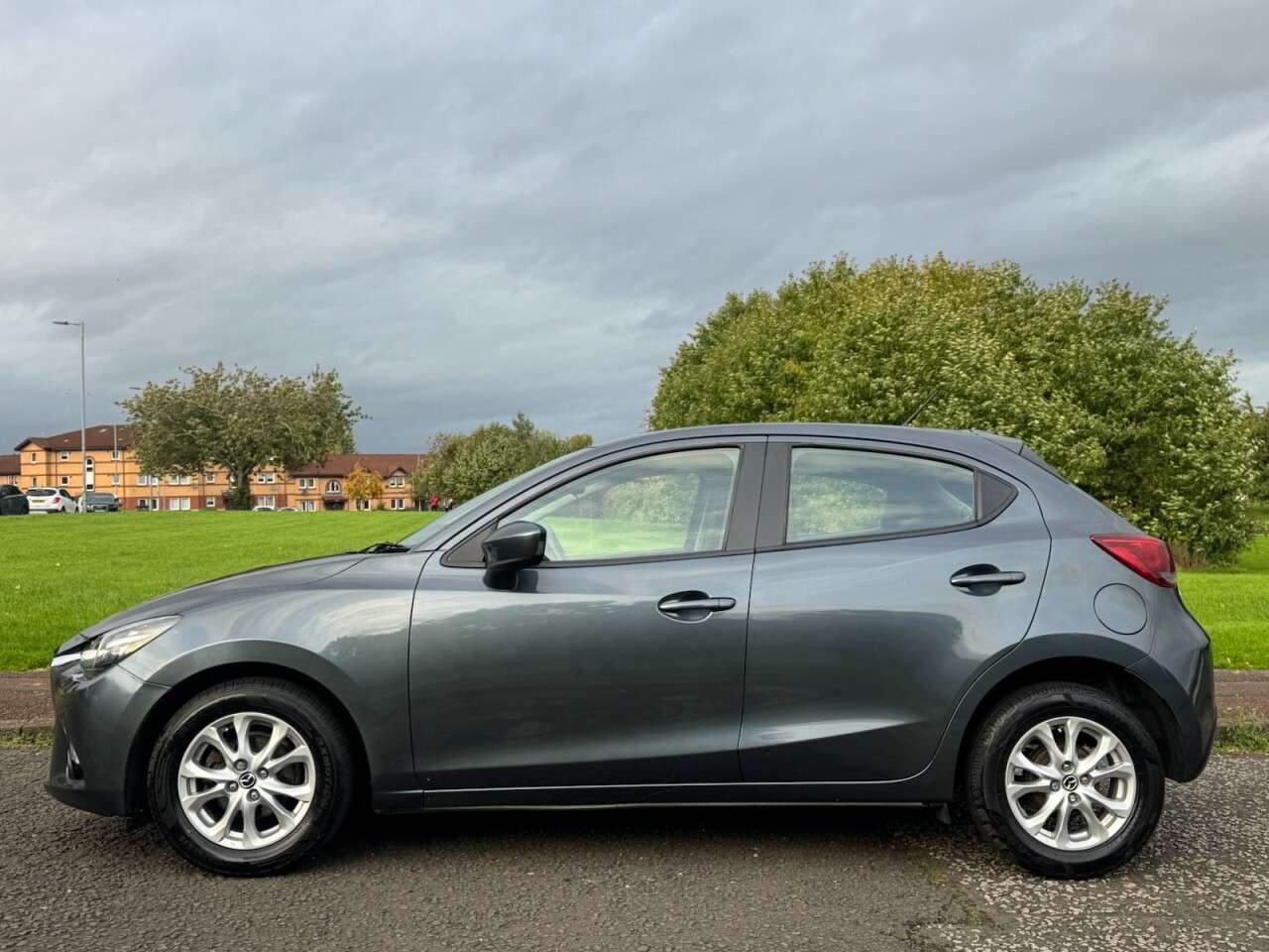 A 2016 MAZDA MAZDA2 1.5 SKYACTIV-G SE-L Hatchback 5dr Petrol Manual Euro 6 (s/s) (90 ps) Part E A 2016 MAZDA MAZDA2 1.5 SKYACTIV-G SE-L Hatchback 5dr Petrol Manual Euro 6 (s/s) (90 ps) Part E