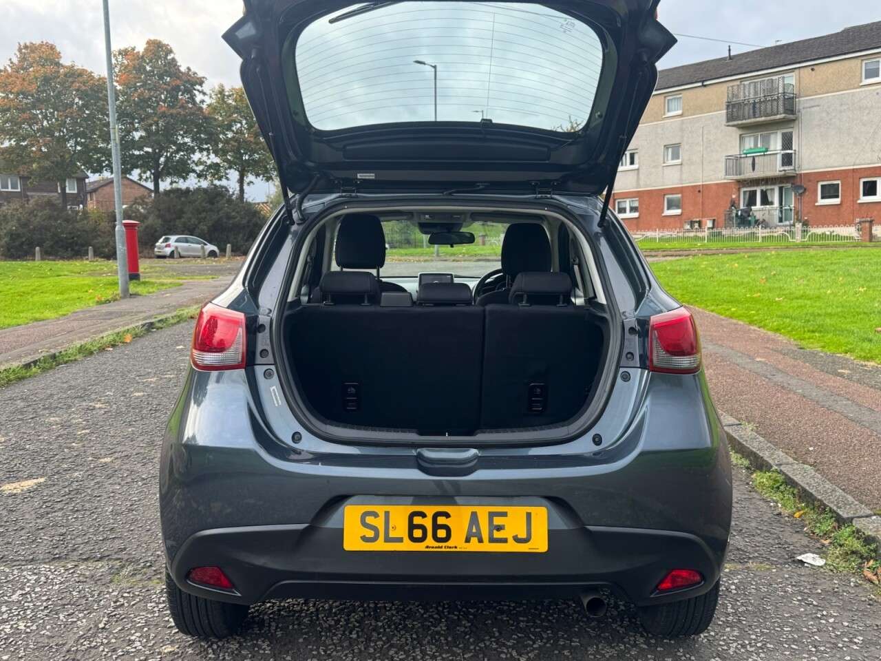 2016 MAZDA MAZDA2 2016 MAZDA MAZDA2
