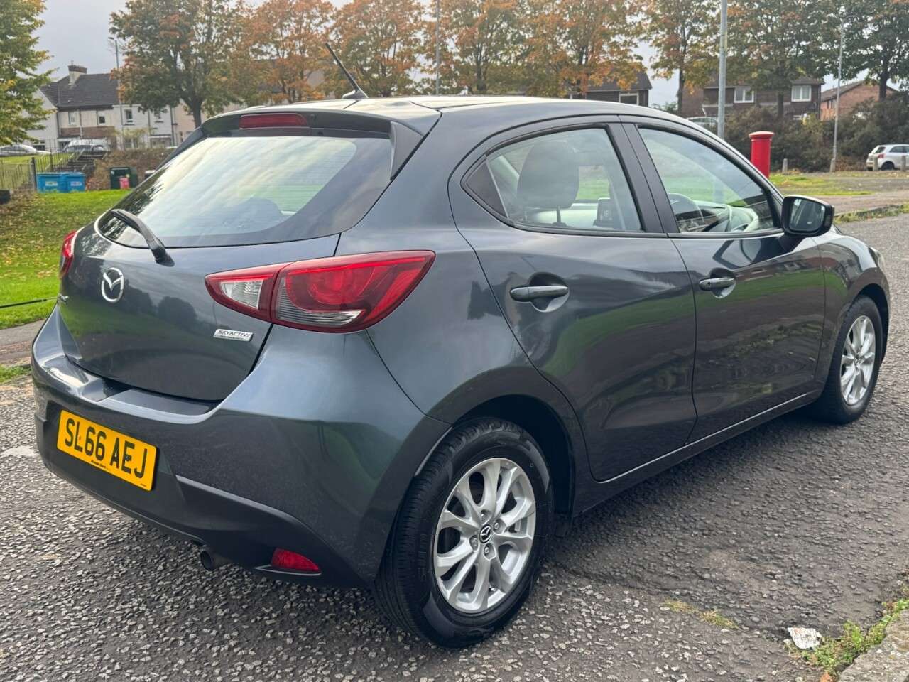 2016 MAZDA MAZDA2 2016 MAZDA MAZDA2