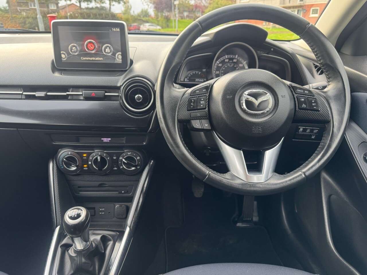 2016 MAZDA MAZDA2 2016 MAZDA MAZDA2