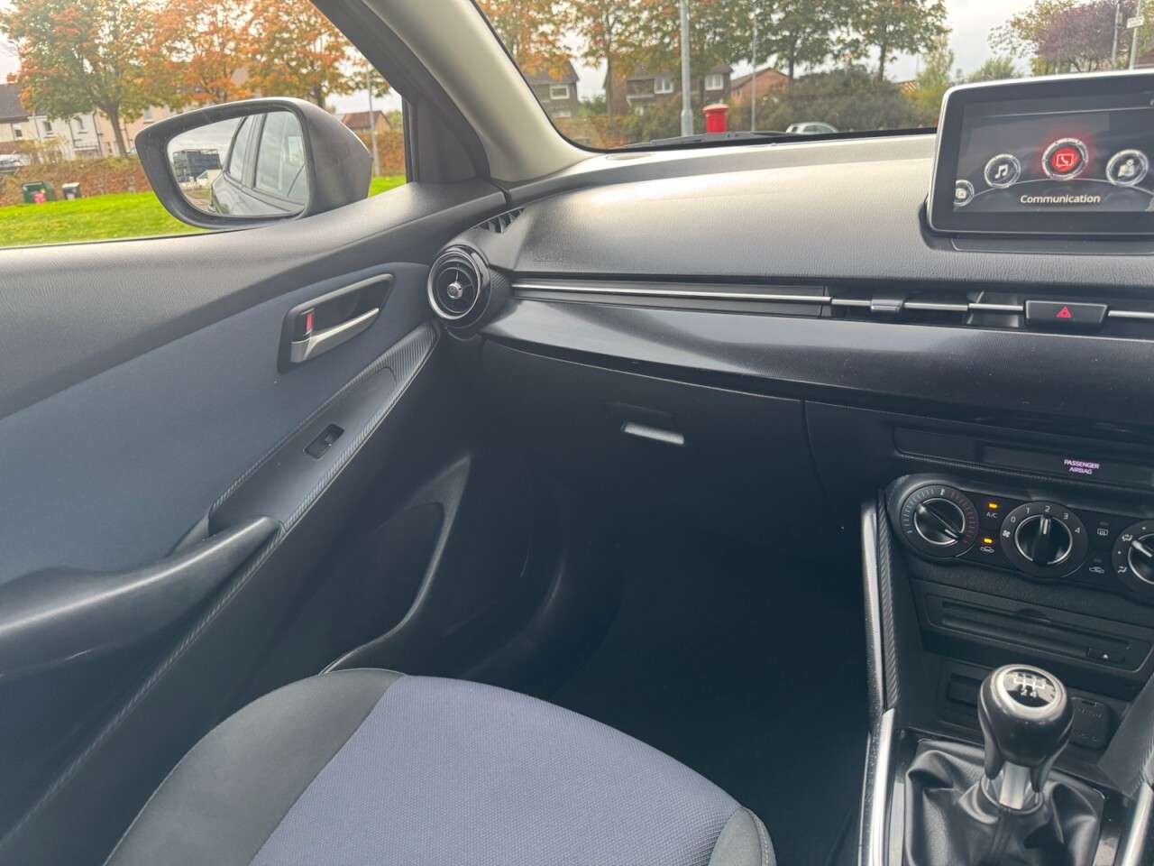 2016 MAZDA MAZDA2 2016 MAZDA MAZDA2