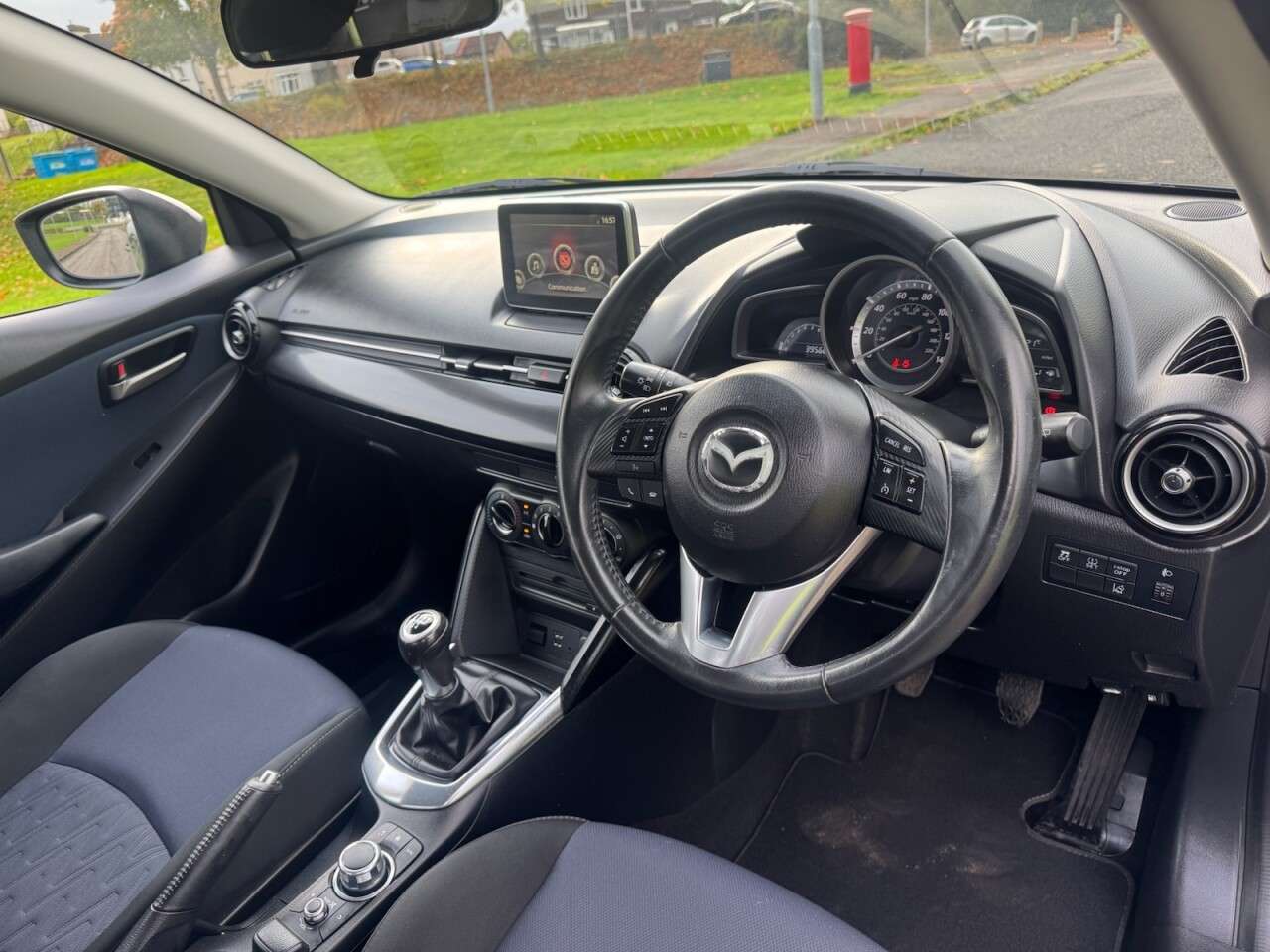 2016 MAZDA MAZDA2 2016 MAZDA MAZDA2