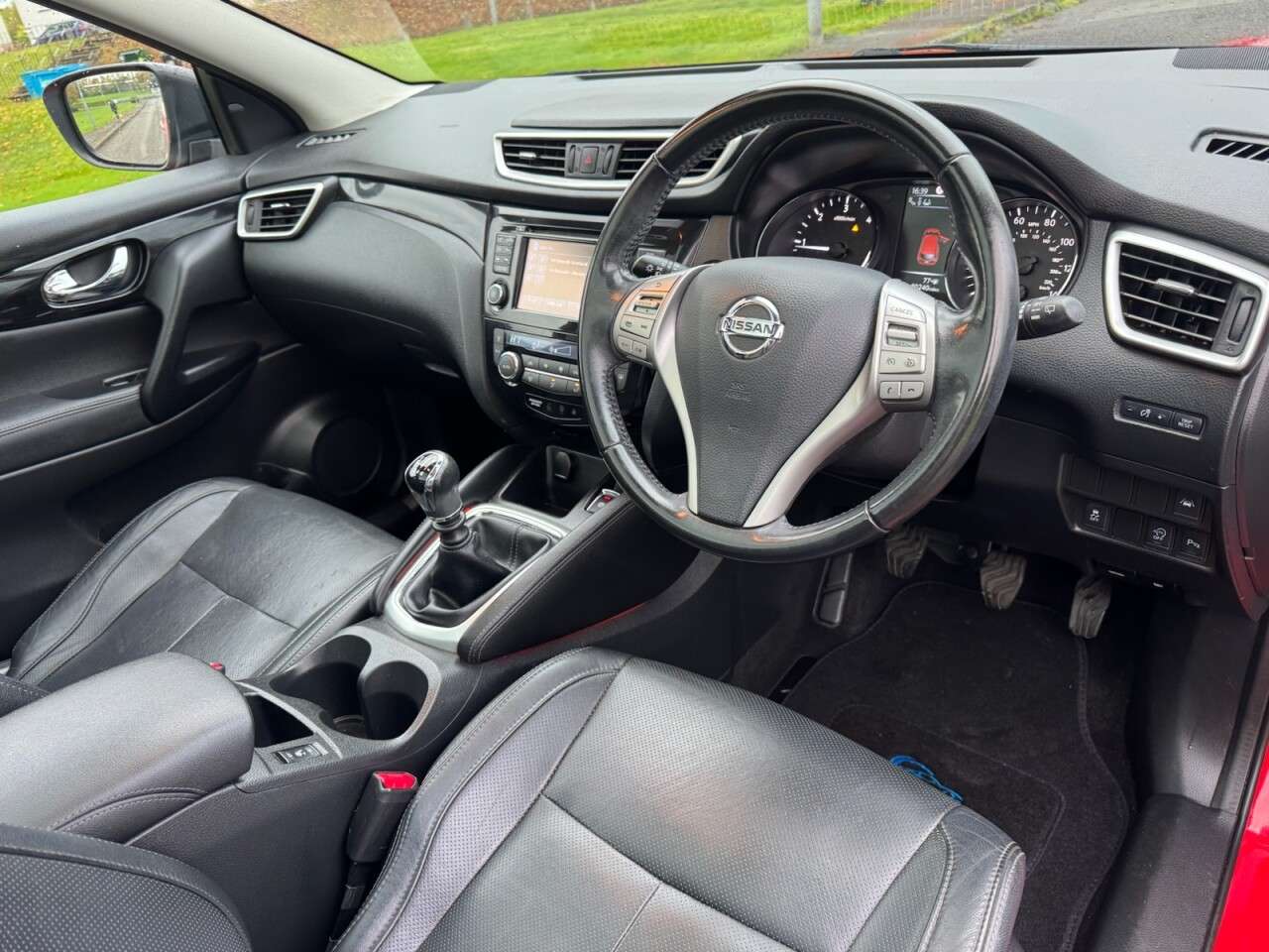 2015 NISSAN QASHQAI 2015 NISSAN QASHQAI