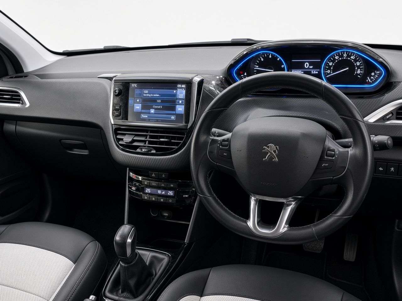 2016 PEUGEOT 2008 2016 PEUGEOT 2008