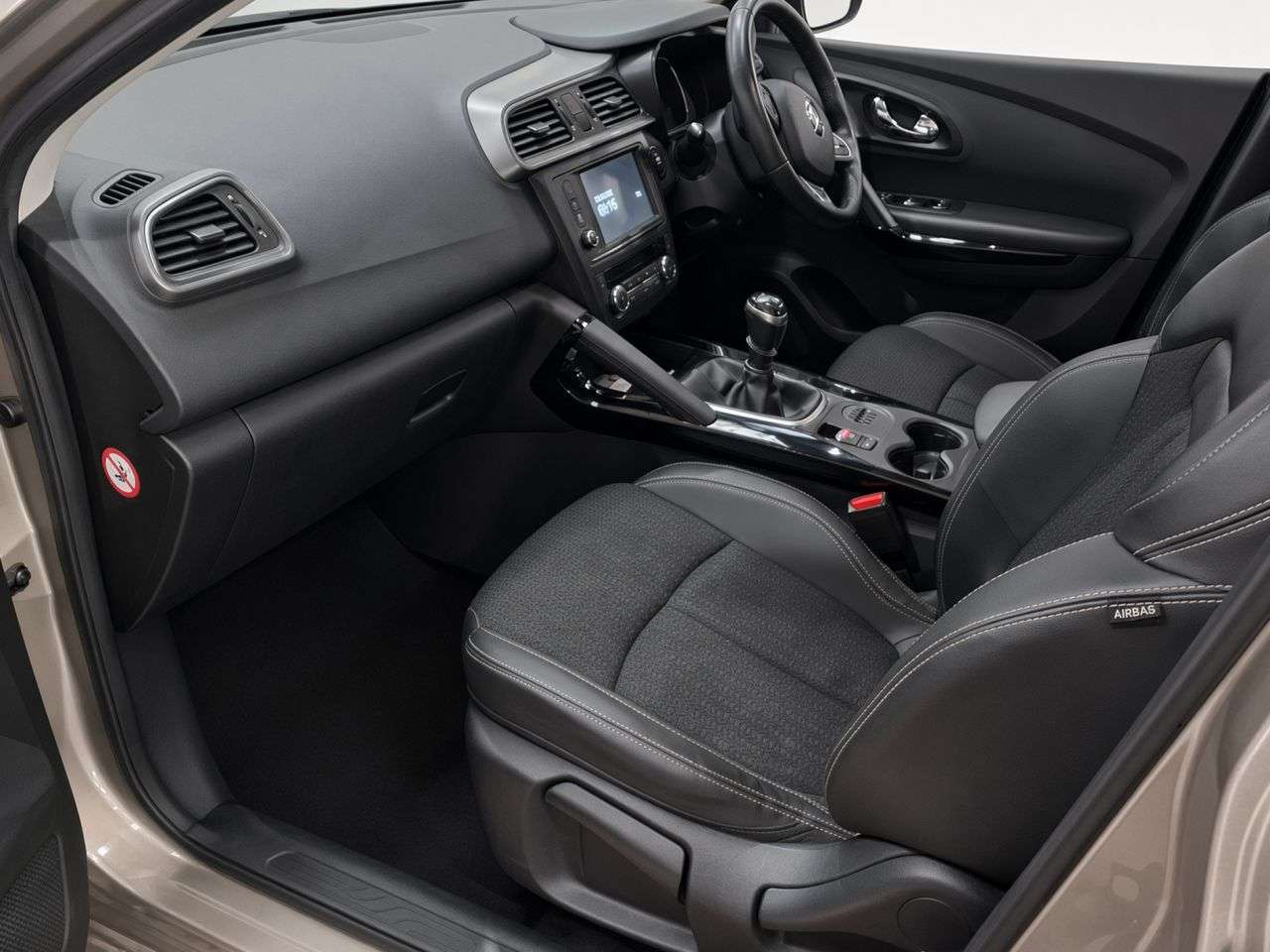 2015 RENAULT KADJAR 2015 RENAULT KADJAR