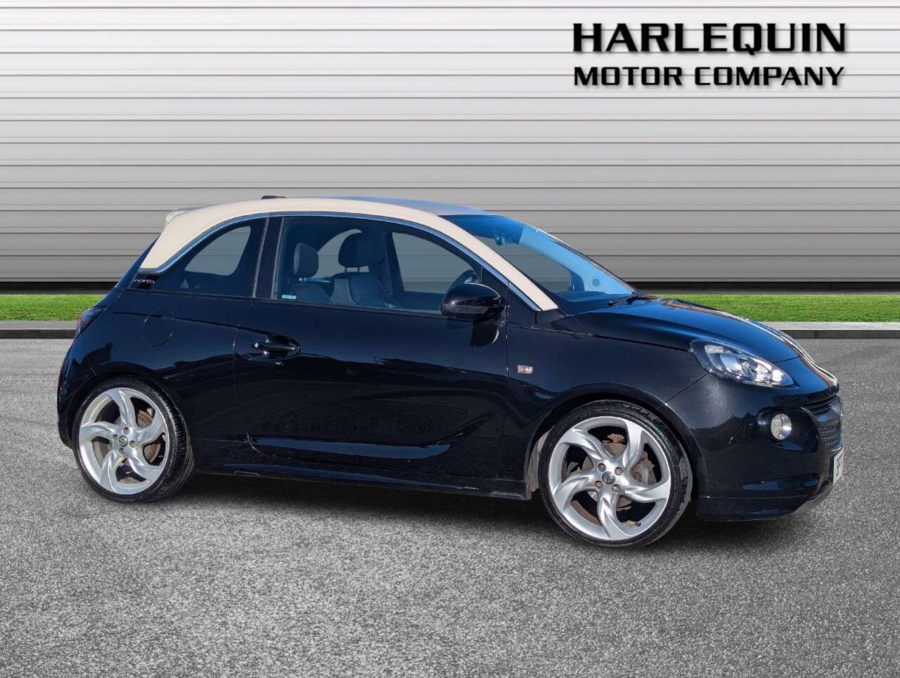 A 2017 VAUXHALL ADAM 1.4 SLAM 3d 98 BHP FULL SERVICE HISTORY A 2017 VAUXHALL ADAM 1.4 SLAM 3d 98 BHP FULL SERVICE HISTORY