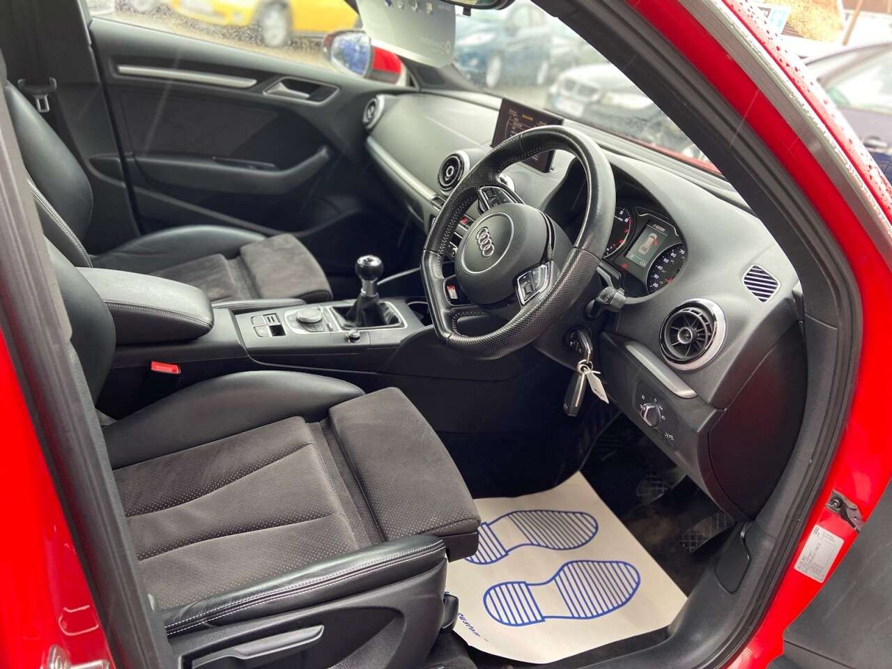 A 2015 AUDI A3 TFSI S LINE A 2015 AUDI A3 TFSI S LINE