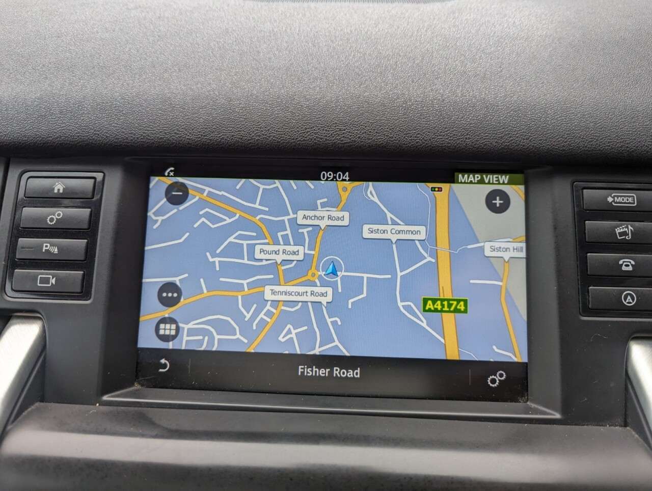 A 2015 LAND ROVER DISCOVERY SPORT 2.2 SD4 HSE 5d 190 BHP FULL LANDROVER HISTORY INCBELT A 2015 LAND ROVER DISCOVERY SPORT 2.2 SD4 HSE 5d 190 BHP FULL LANDROVER HISTORY INCBELT