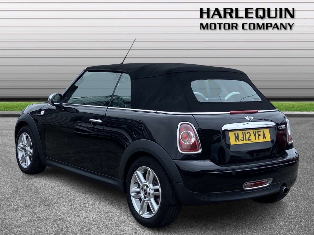 2012 MINI CONVERTIBLE 2012 MINI CONVERTIBLE