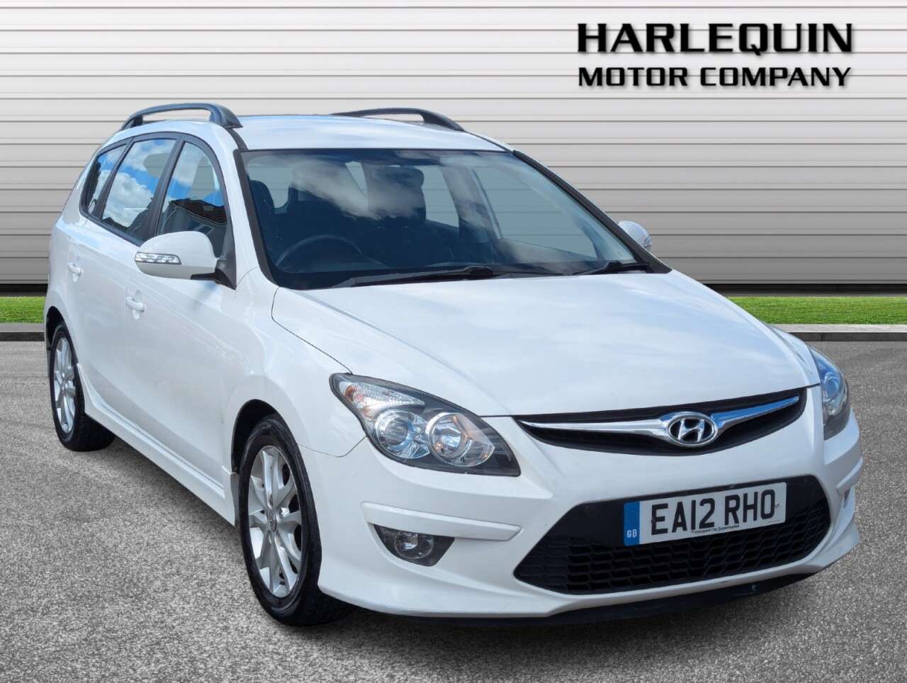 A 2012 HYUNDAI I30 1.6 CRDi Comfort Estate 5dr Diesel Manual Euro 5 (115 ps) FULL SERVICE HIST A 2012 HYUNDAI I30 1.6 CRDi Comfort Estate 5dr Diesel Manual Euro 5 (115 ps) FULL SERVICE HIST