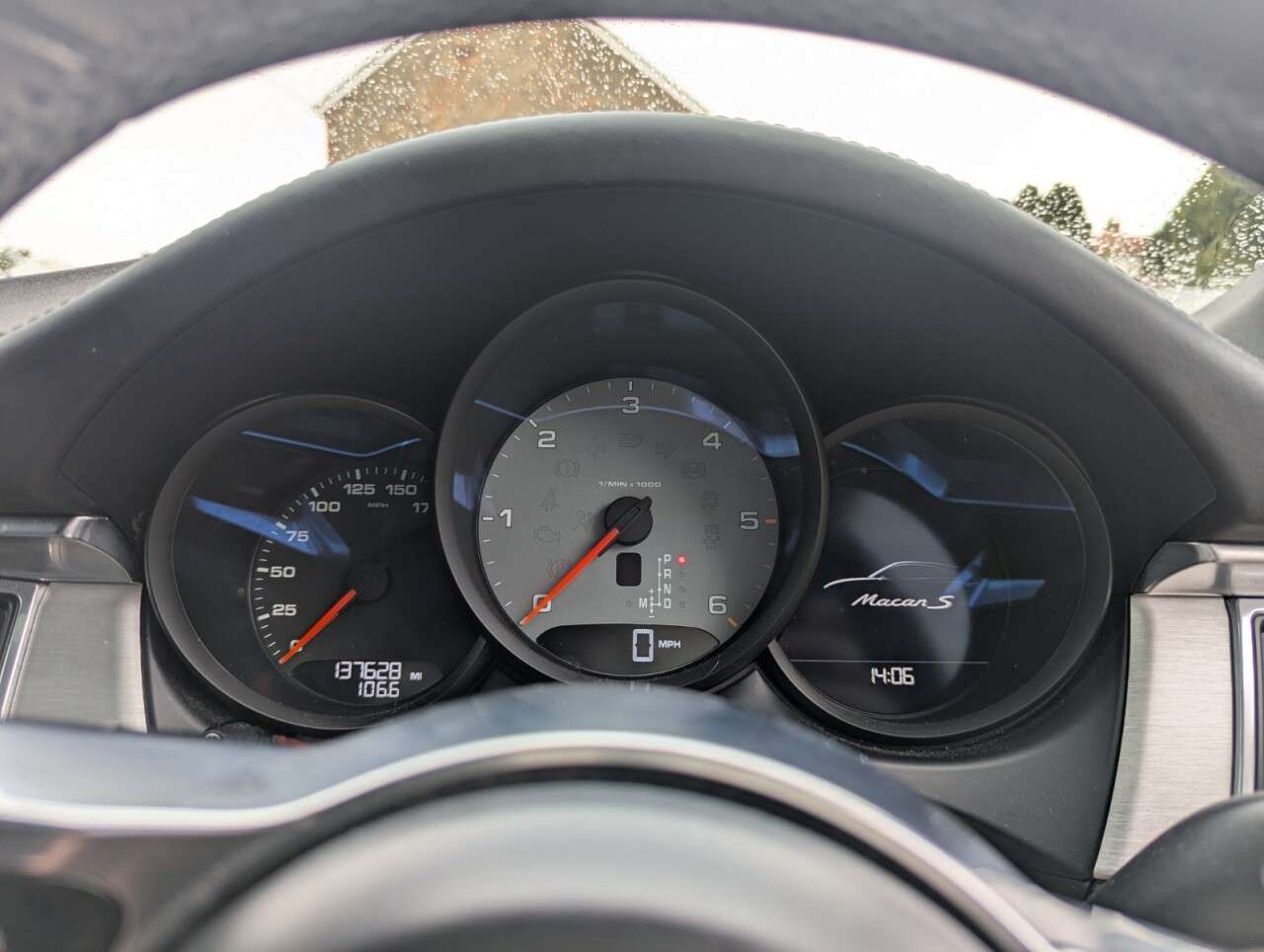 2015 PORSCHE MACAN 2015 PORSCHE MACAN