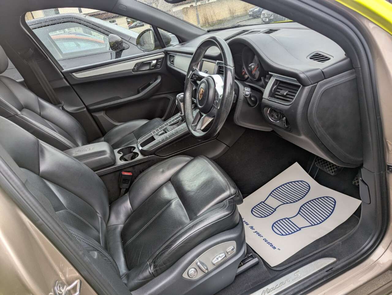 2015 PORSCHE MACAN 2015 PORSCHE MACAN