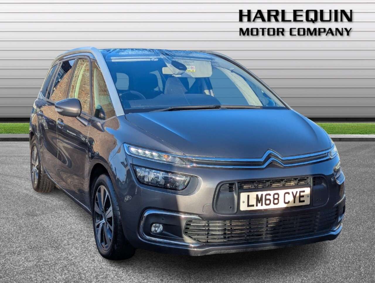 A 2018 CITROEN GRAND C4 SPACETOURER 1.5 BlueHDi Feel MPV 5dr Diesel Manual Euro 6 (s/s) (130 ps) 7 SEATS-DIESEL A 2018 CITROEN GRAND C4 SPACETOURER 1.5 BlueHDi Feel MPV 5dr Diesel Manual Euro 6 (s/s) (130 ps) 7 SEATS-DIESEL