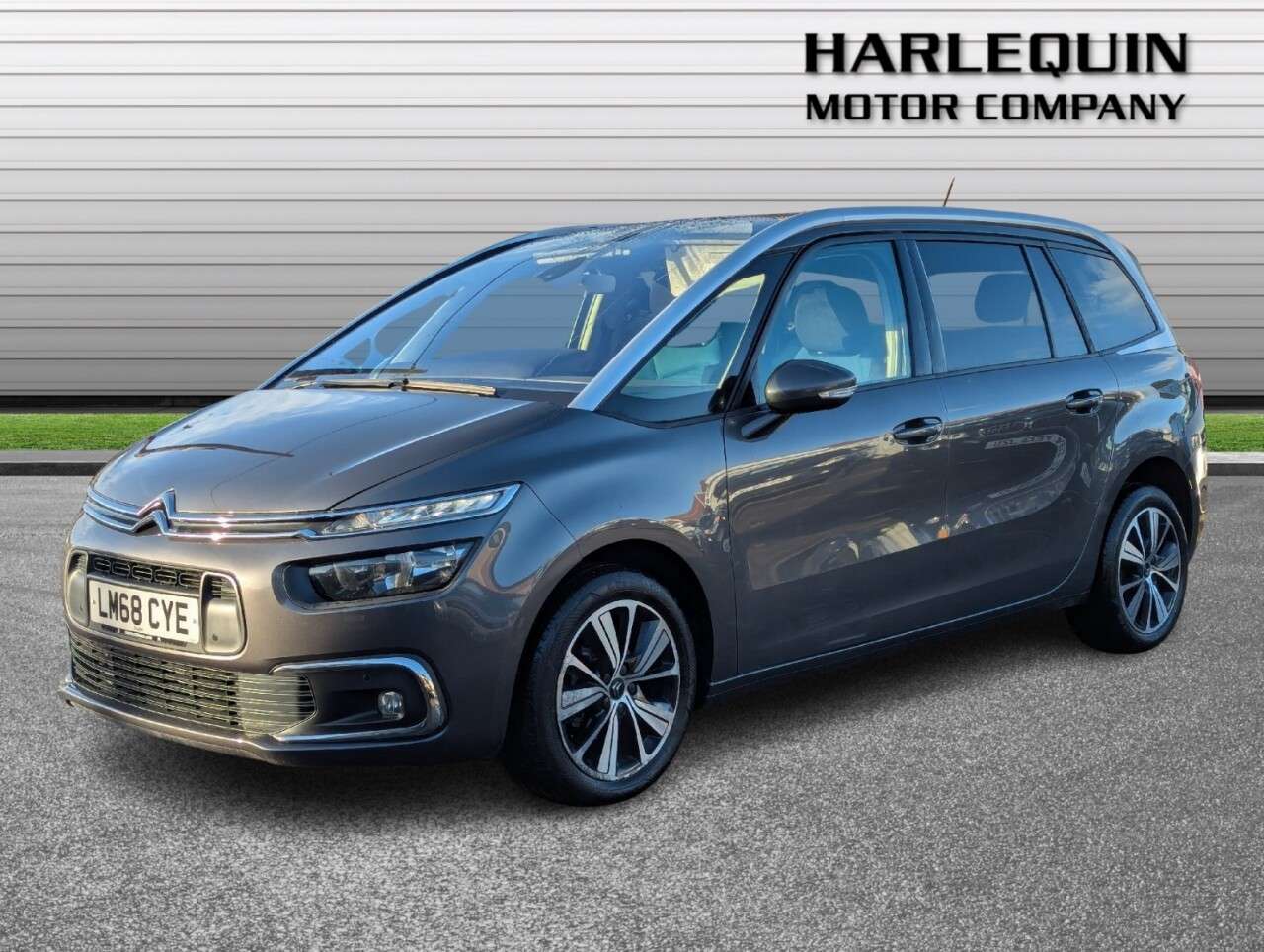 A 2018 CITROEN GRAND C4 SPACETOURER 1.5 BlueHDi Feel MPV 5dr Diesel Manual Euro 6 (s/s) (130 ps) 7 SEATS-DIESEL A 2018 CITROEN GRAND C4 SPACETOURER 1.5 BlueHDi Feel MPV 5dr Diesel Manual Euro 6 (s/s) (130 ps) 7 SEATS-DIESEL