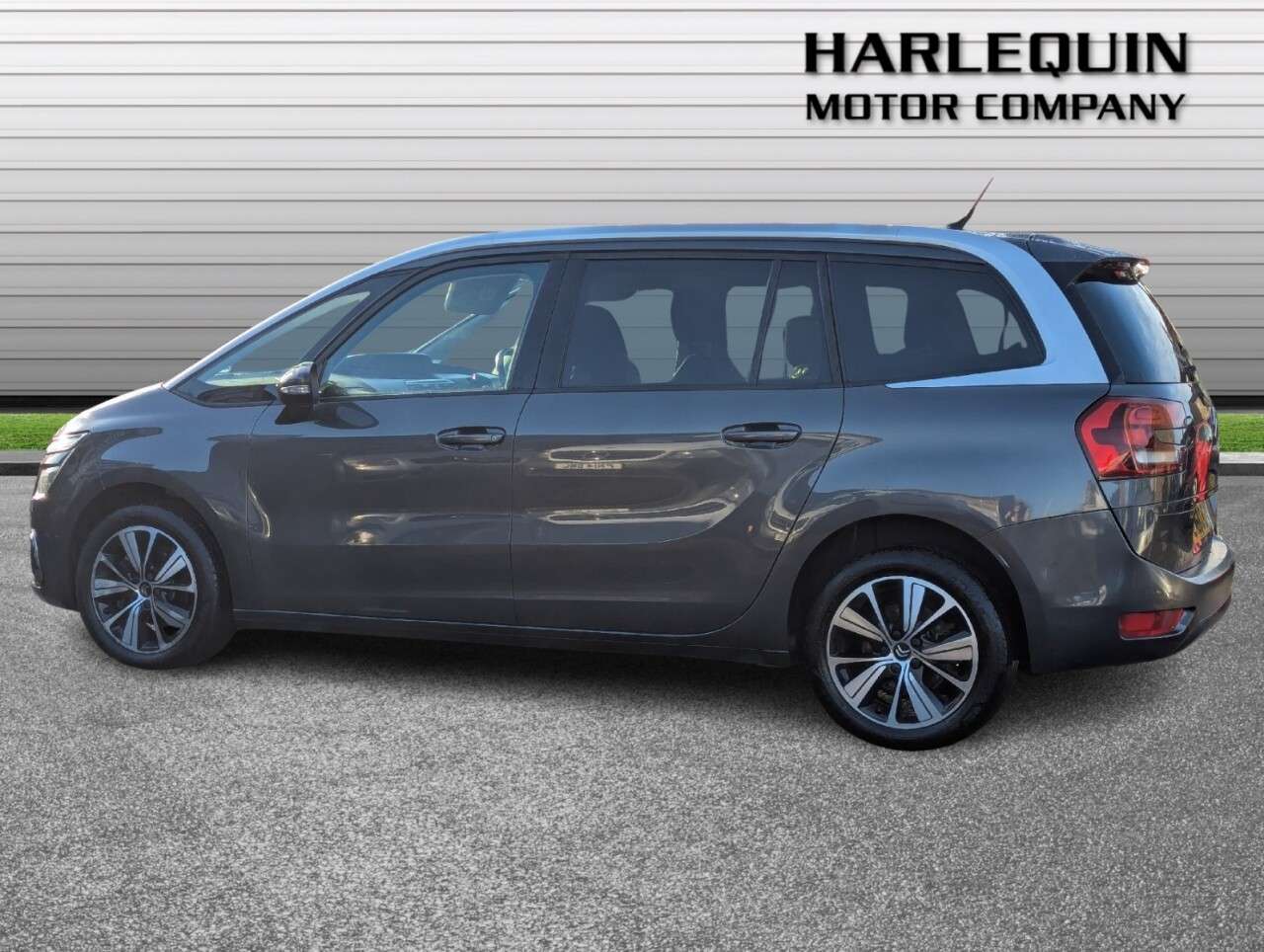 A 2018 CITROEN GRAND C4 SPACETOURER 1.5 BlueHDi Feel MPV 5dr Diesel Manual Euro 6 (s/s) (130 ps) 7 SEATS-DIESEL A 2018 CITROEN GRAND C4 SPACETOURER 1.5 BlueHDi Feel MPV 5dr Diesel Manual Euro 6 (s/s) (130 ps) 7 SEATS-DIESEL