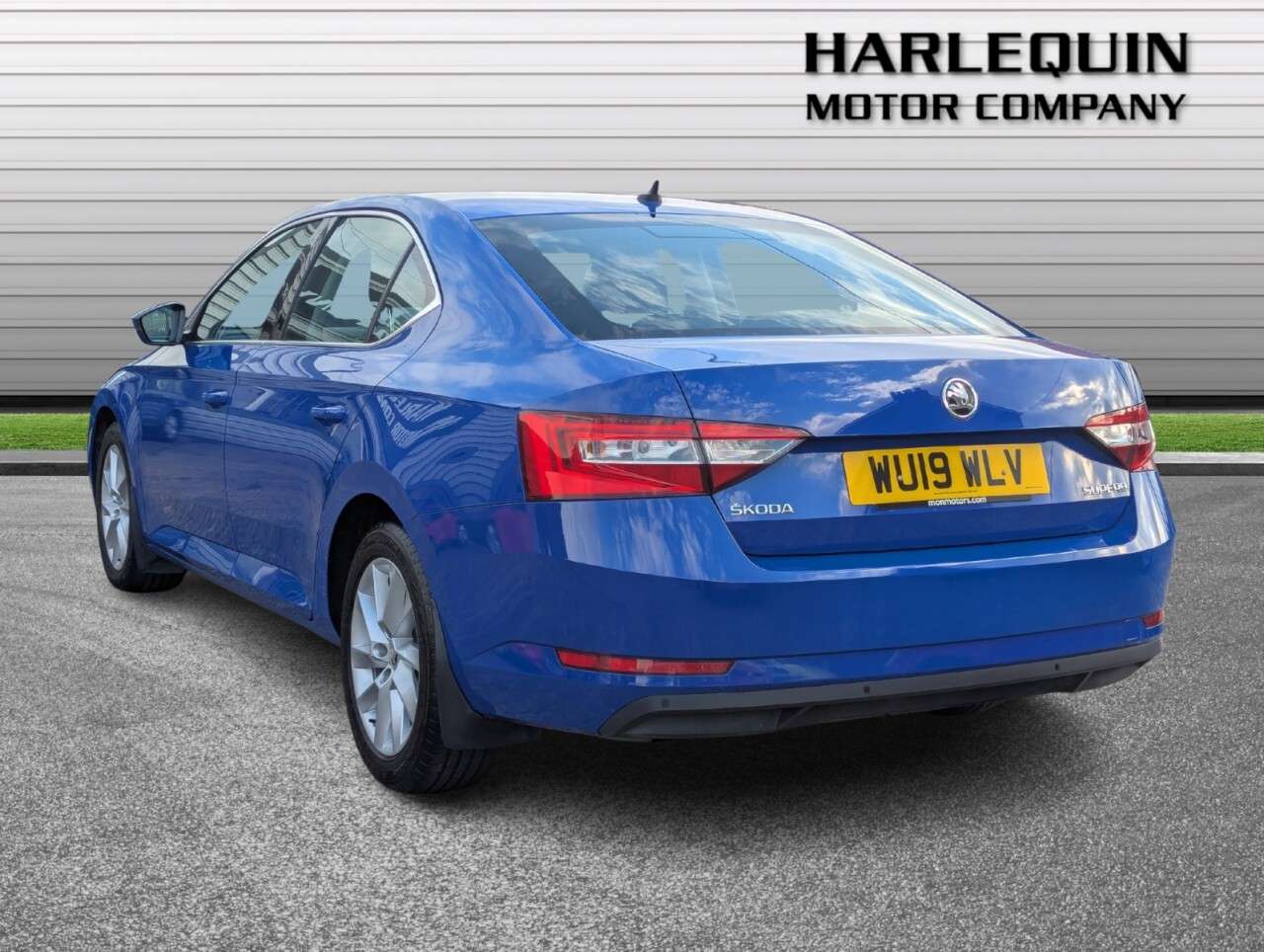 2019 SKODA SUPERB 2019 SKODA SUPERB