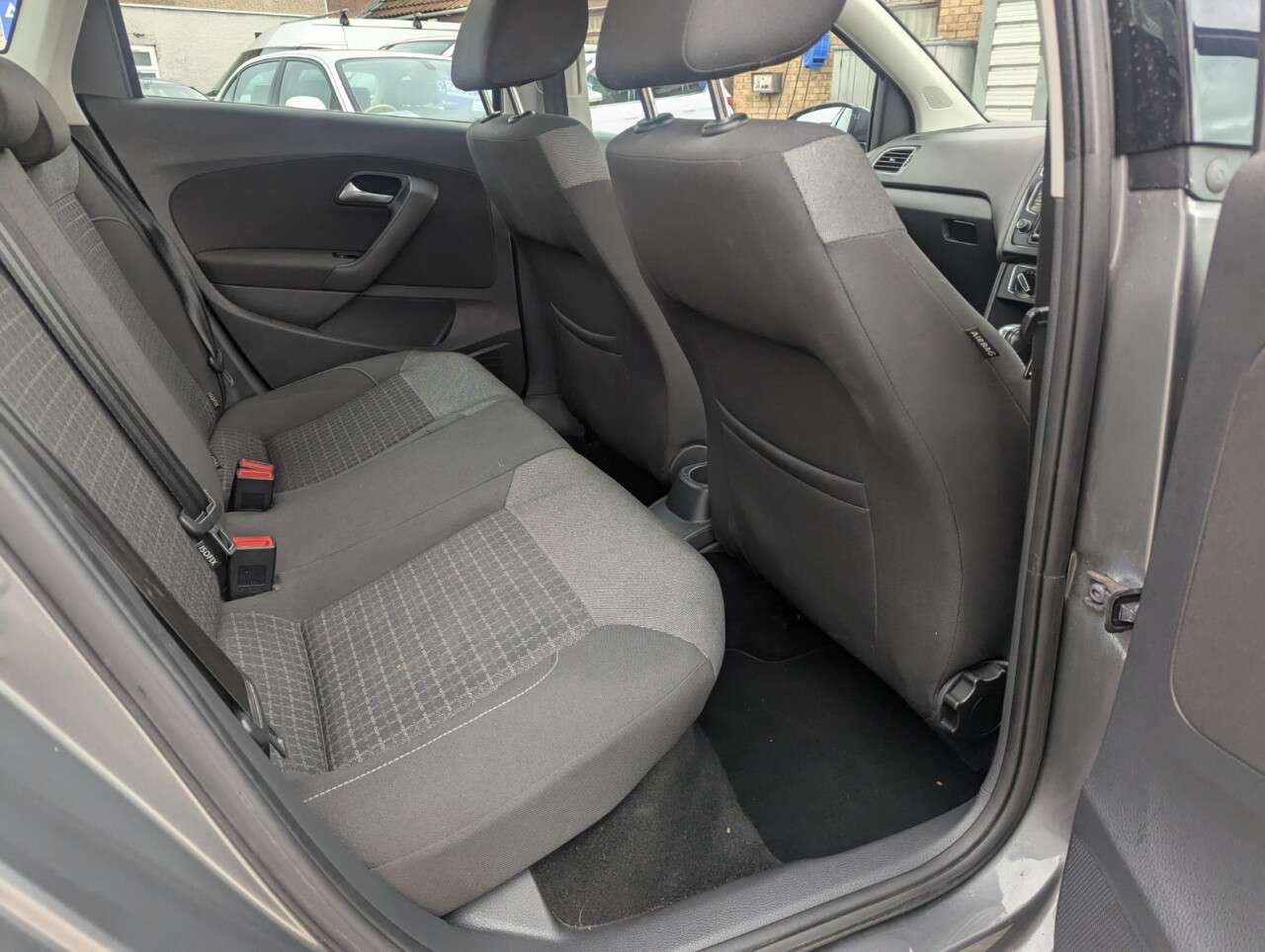 2015 VOLKSWAGEN POLO 2015 VOLKSWAGEN POLO